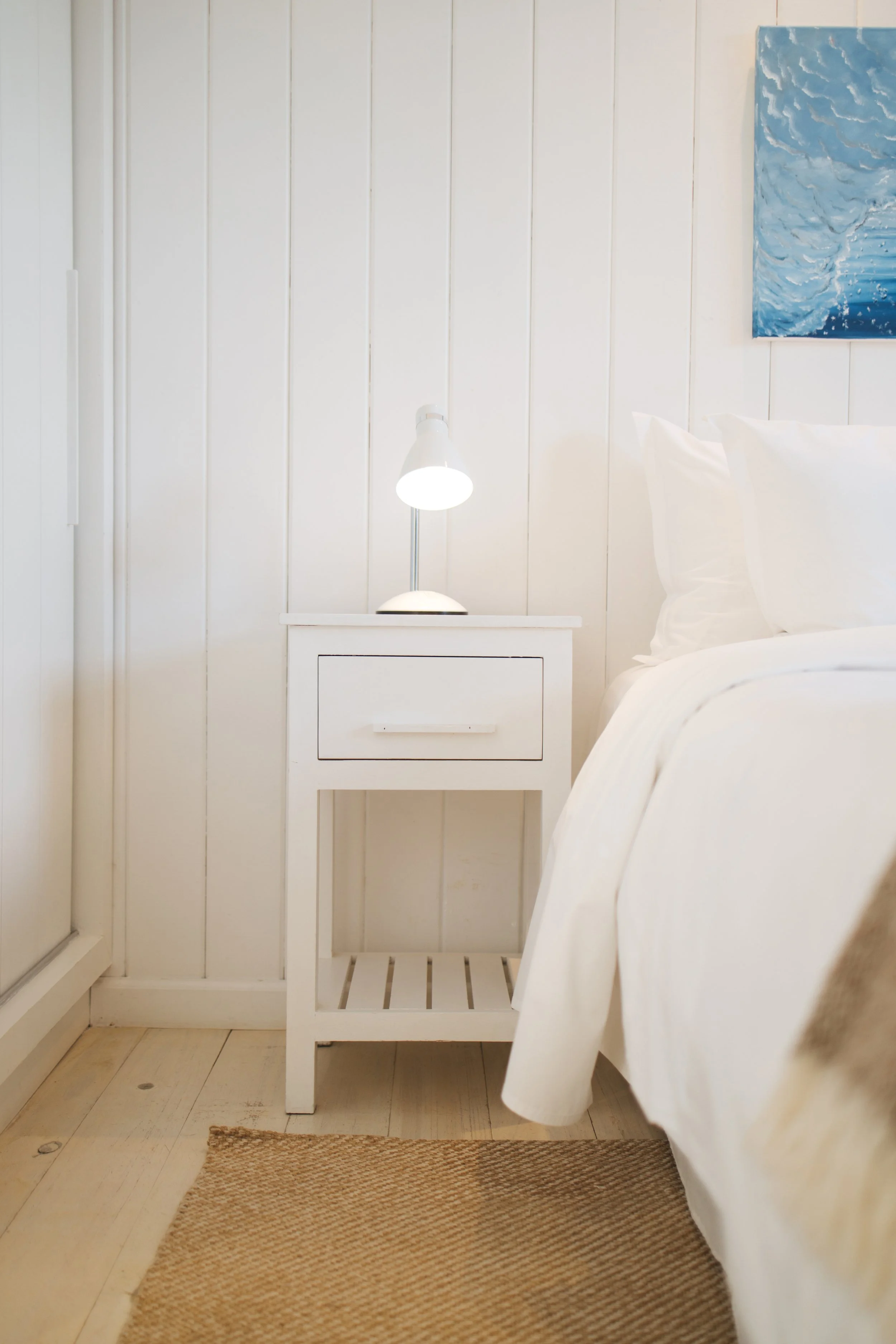 Nightstand 