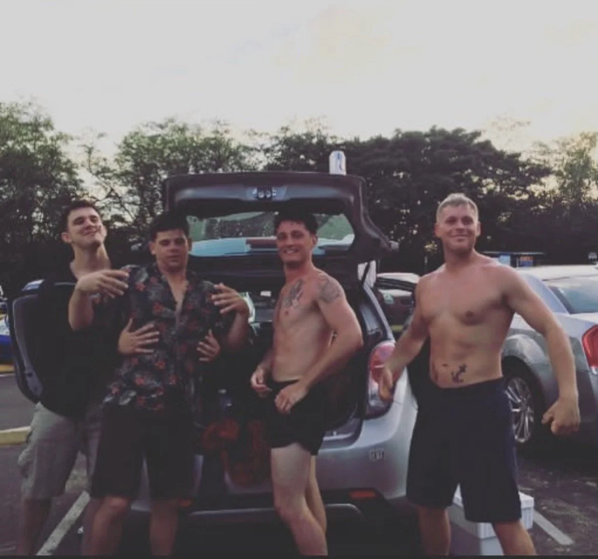 FAMILY SURF LOG 02