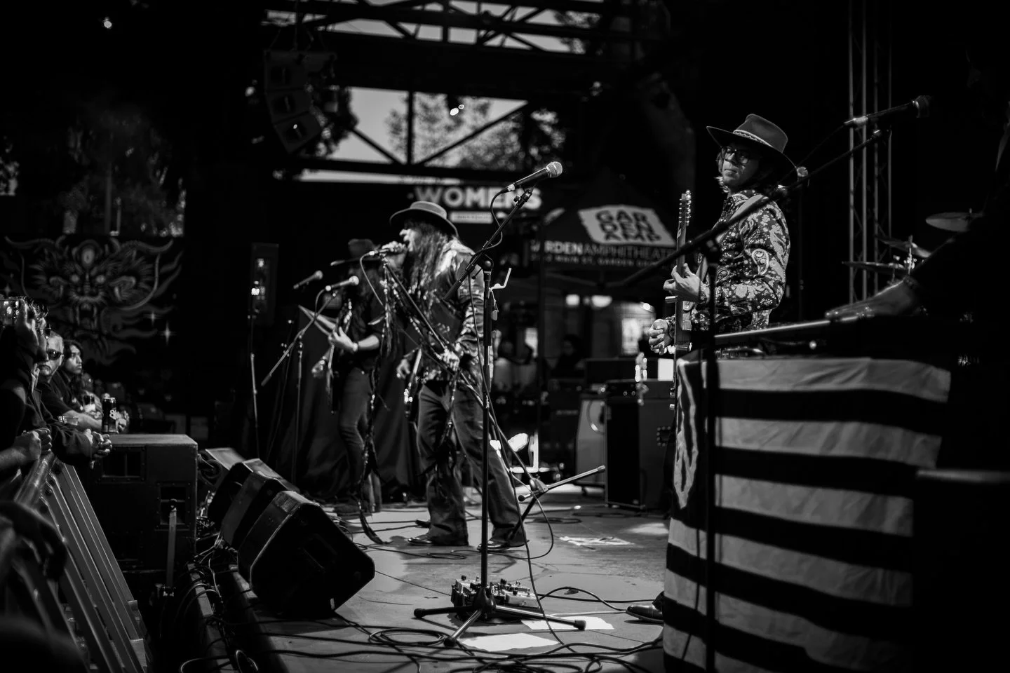 Blackbird Brothers is our love letter to The Black Crowes. @gardenampoc was kind enough to let us turn it up and let it fly.

Photos by @stoney666