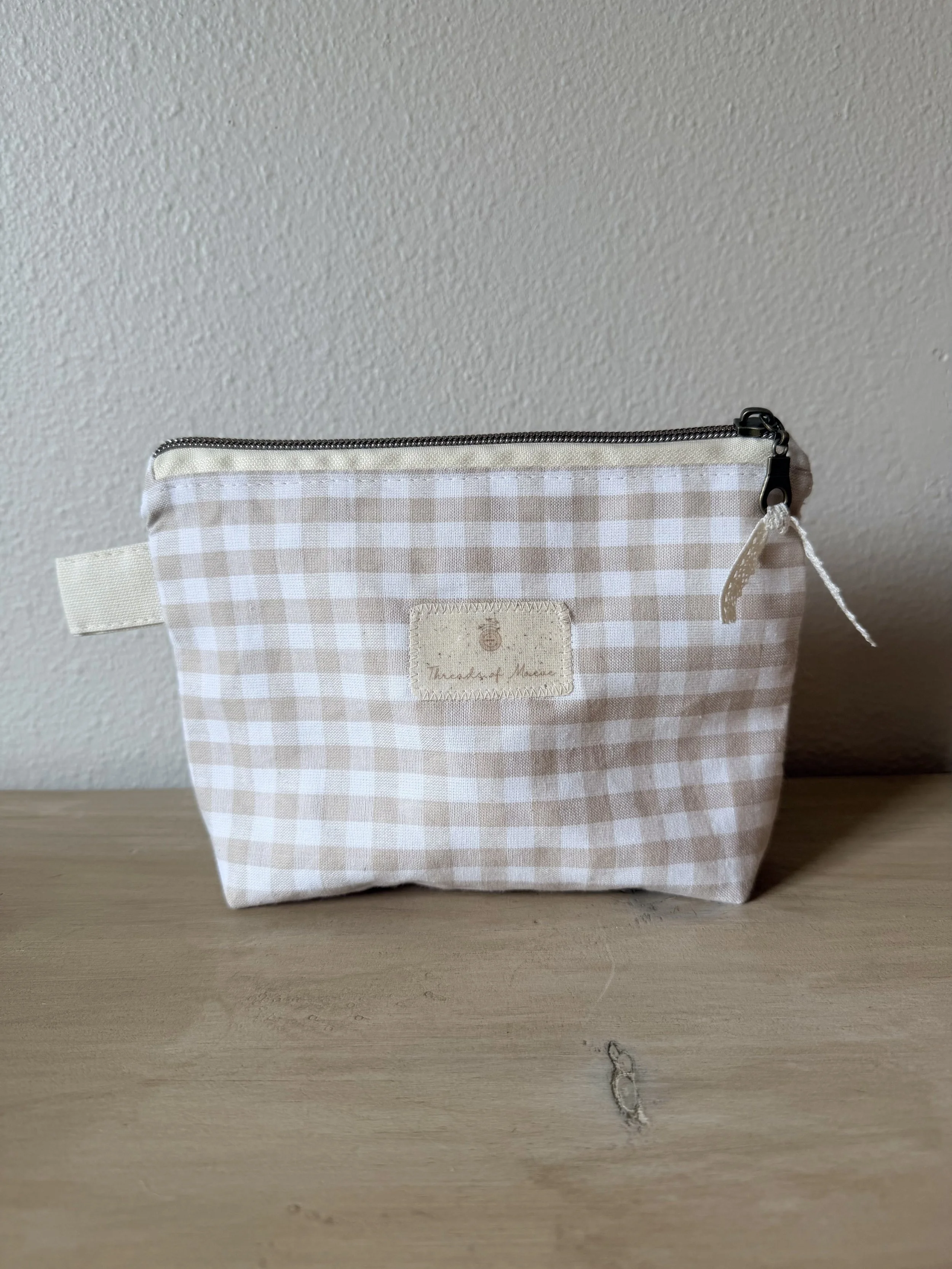 The Homebound Pouch | Natural Gingham