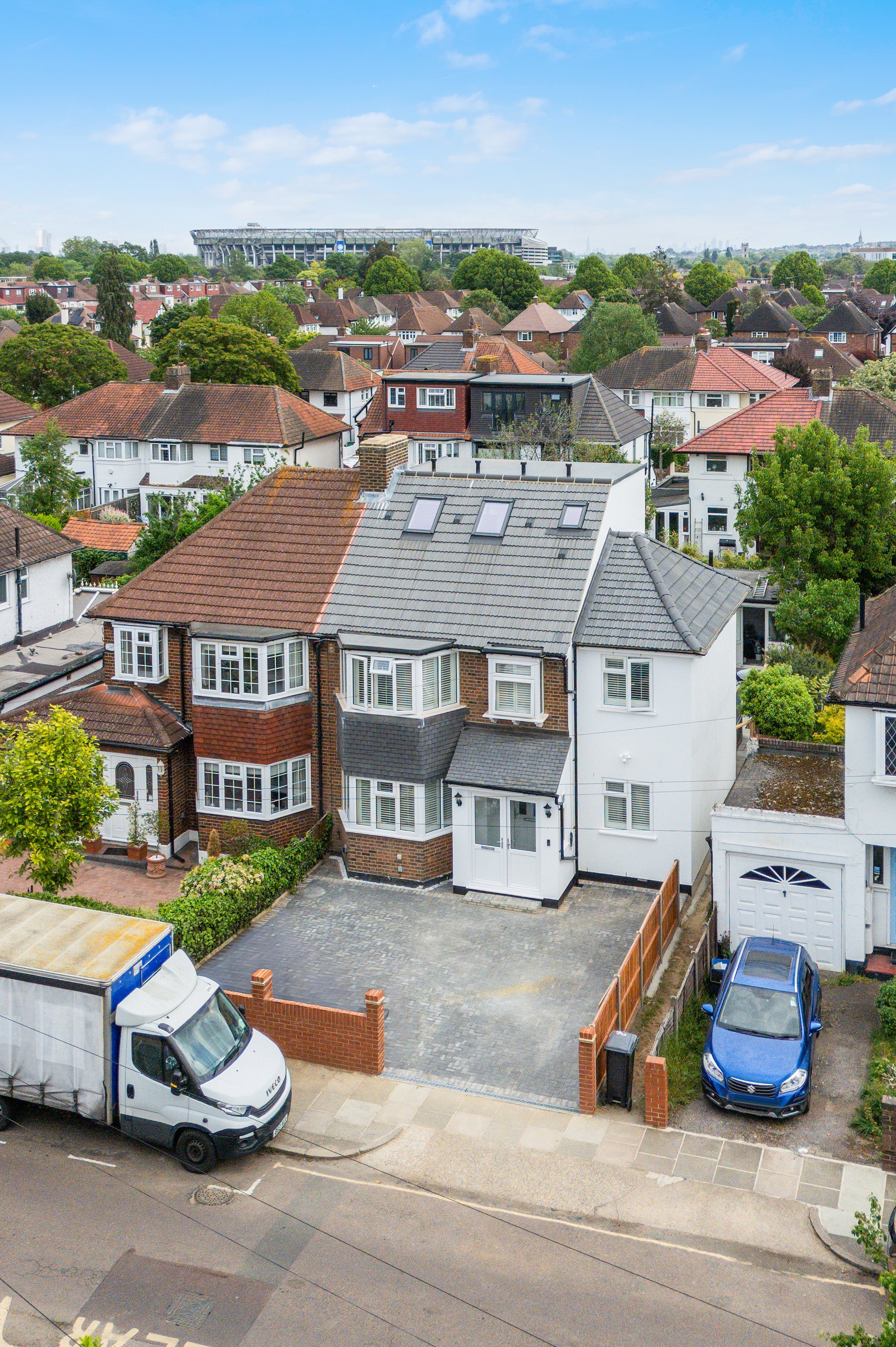 Semi-detached house in Twickenham - Two storey side extension, single storey rear extension, loft coversion, and front porch