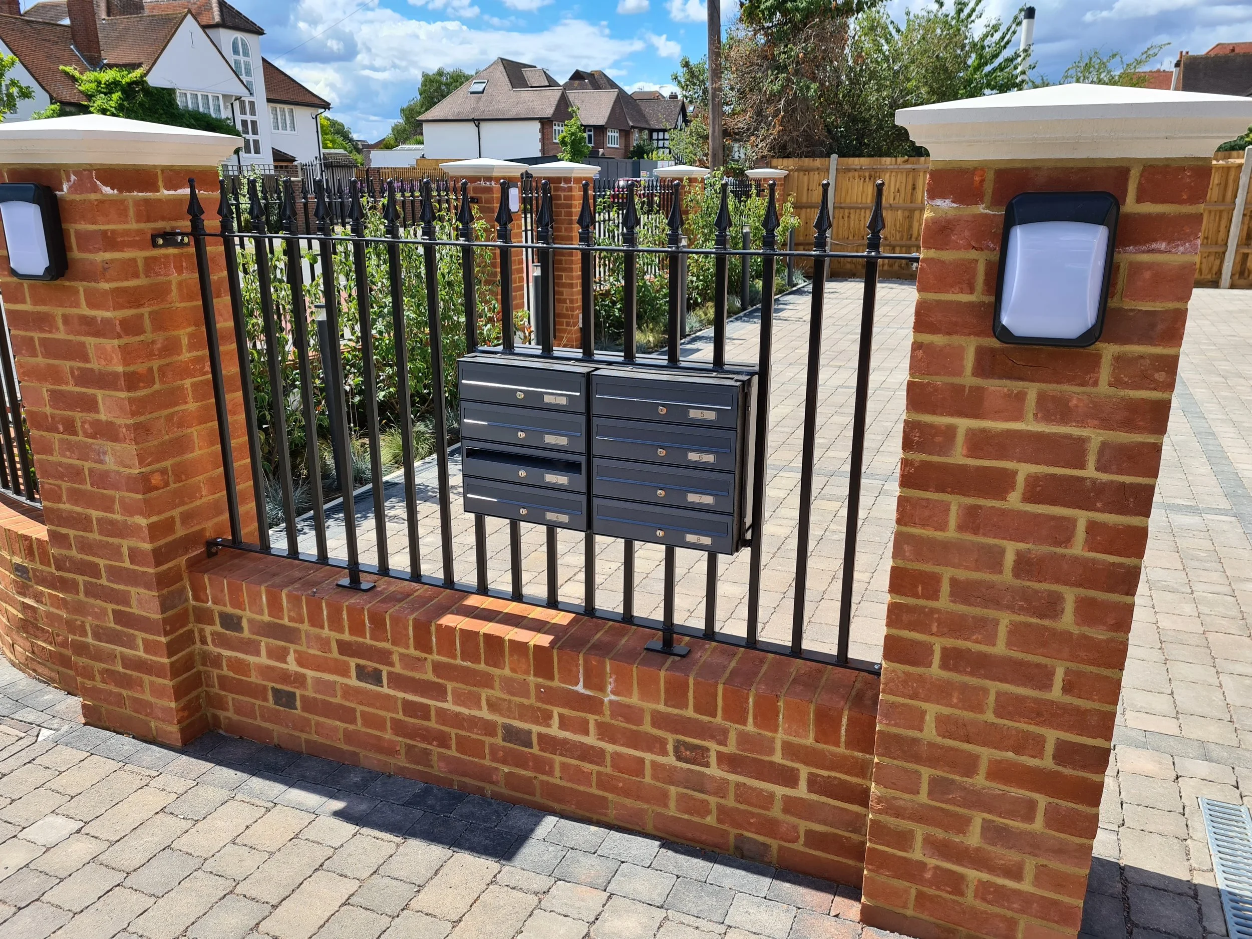 8-apartment new build development in Kingston