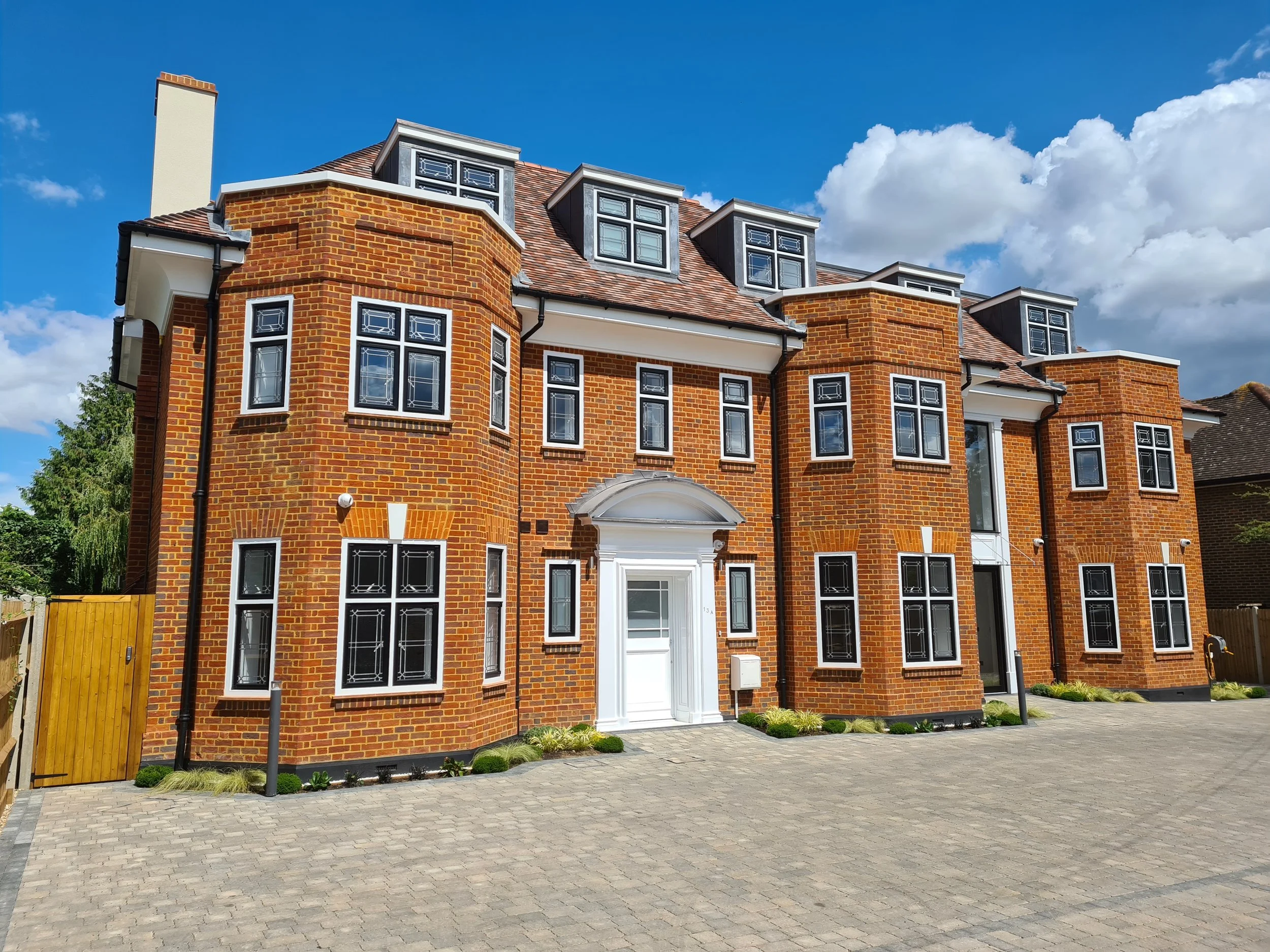 8-apartment new build development in Kingston