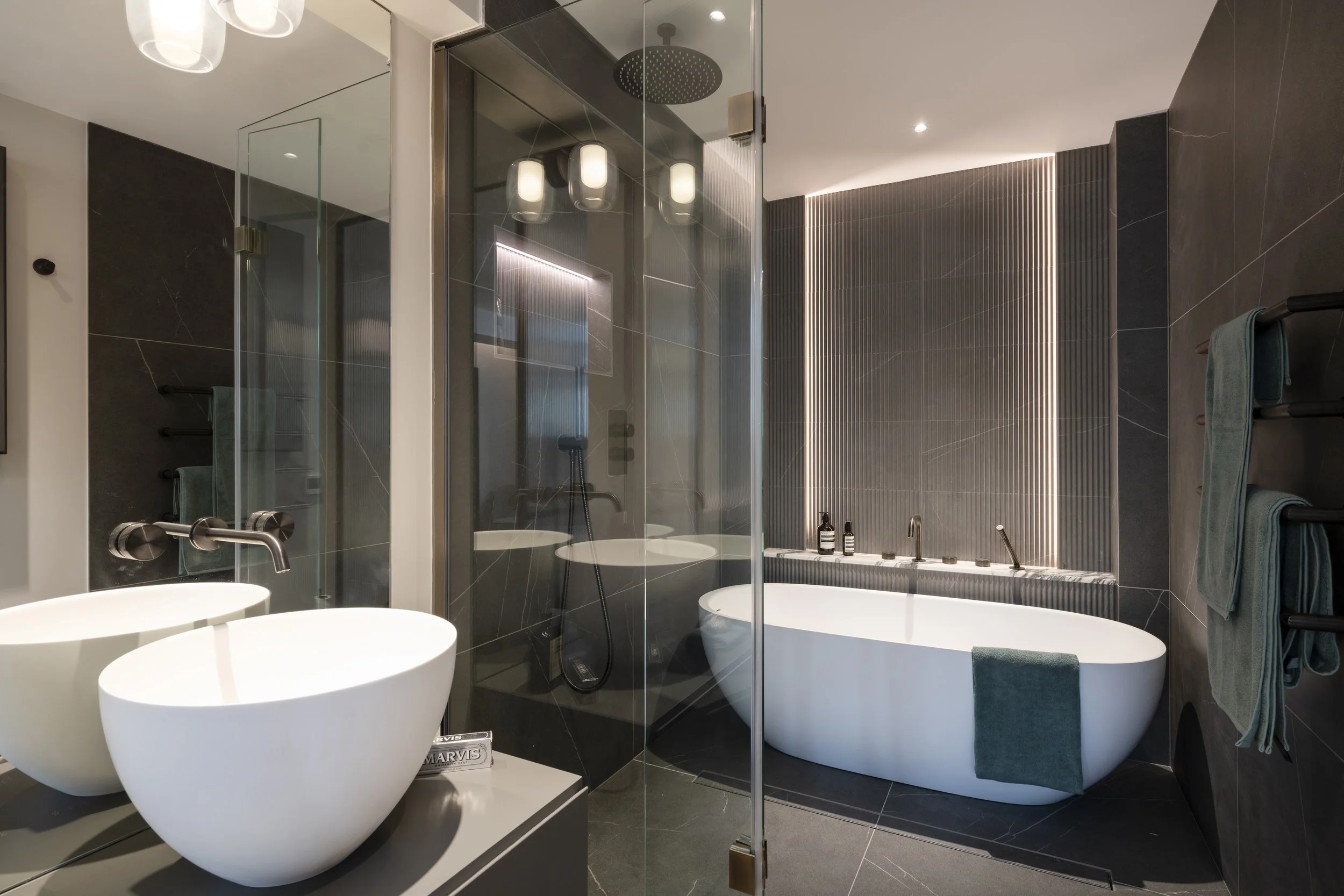 Office to residential conversion in Central London. Conversion to three luxury apartments.