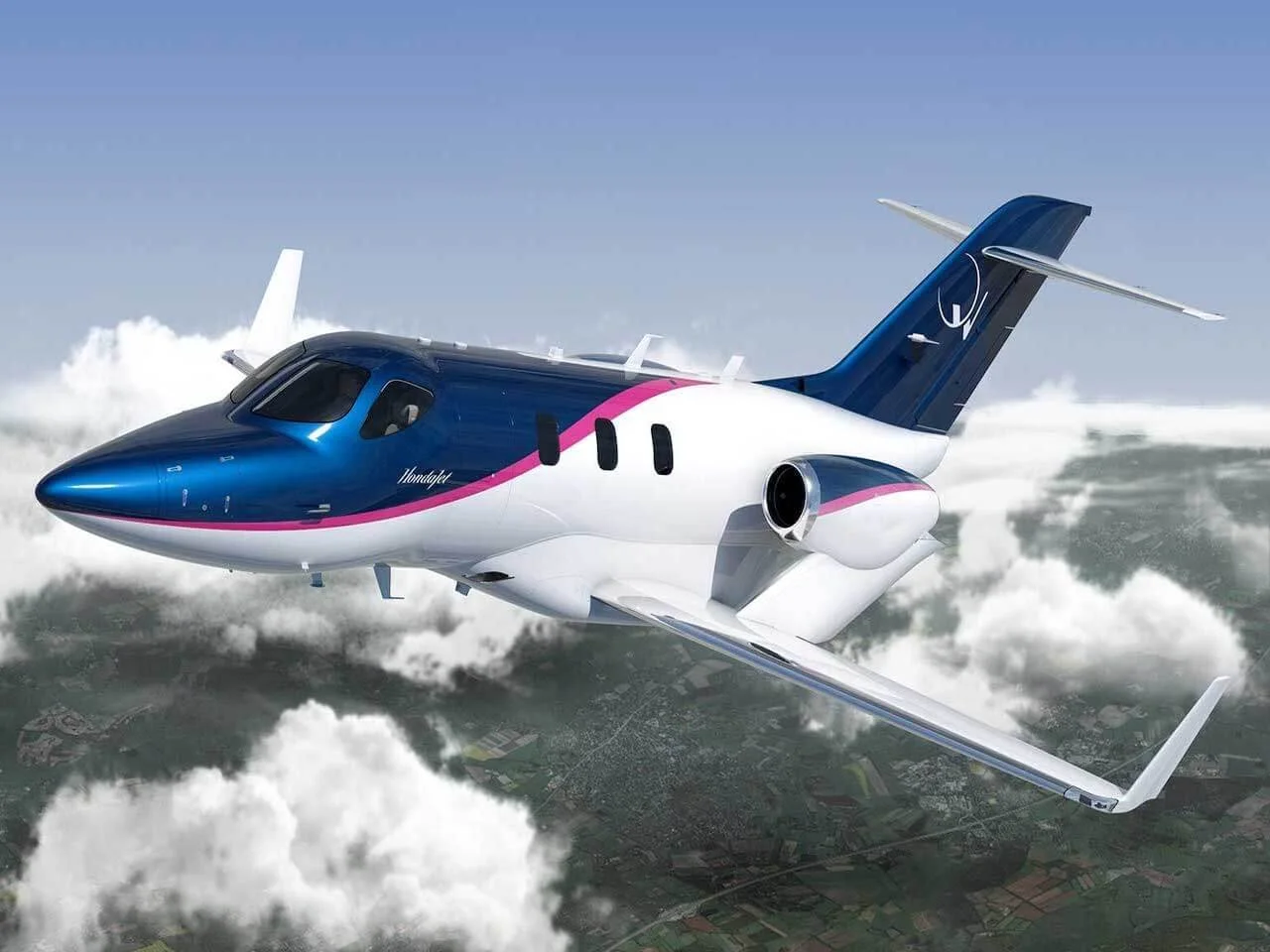 HondaJet – Quiet, Spacious, and Modern Light Jet