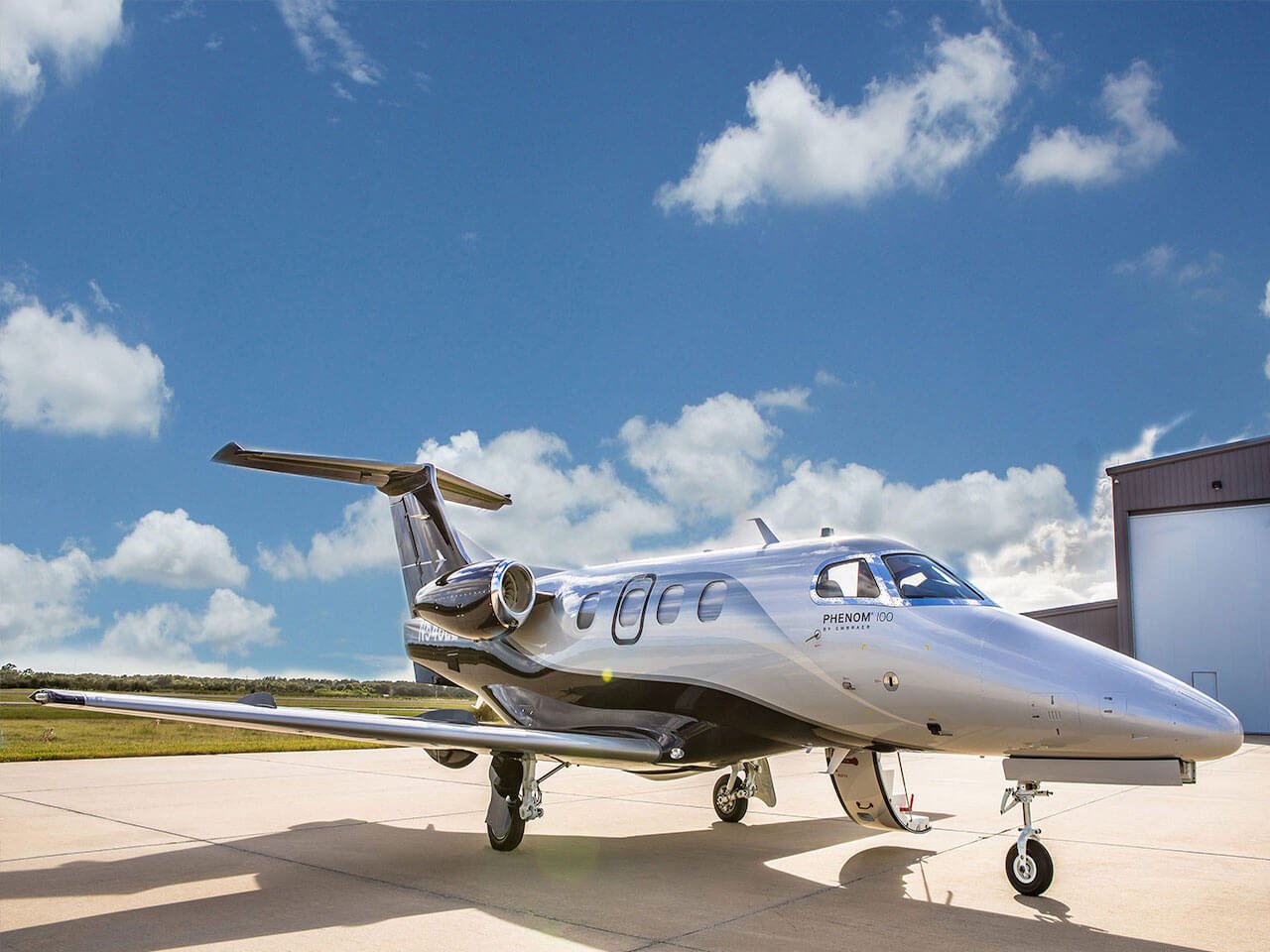 Embraer Phenom 100