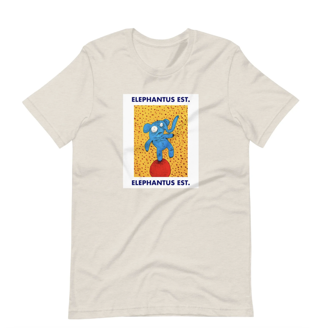 "Elephantus Est" T-Shirt