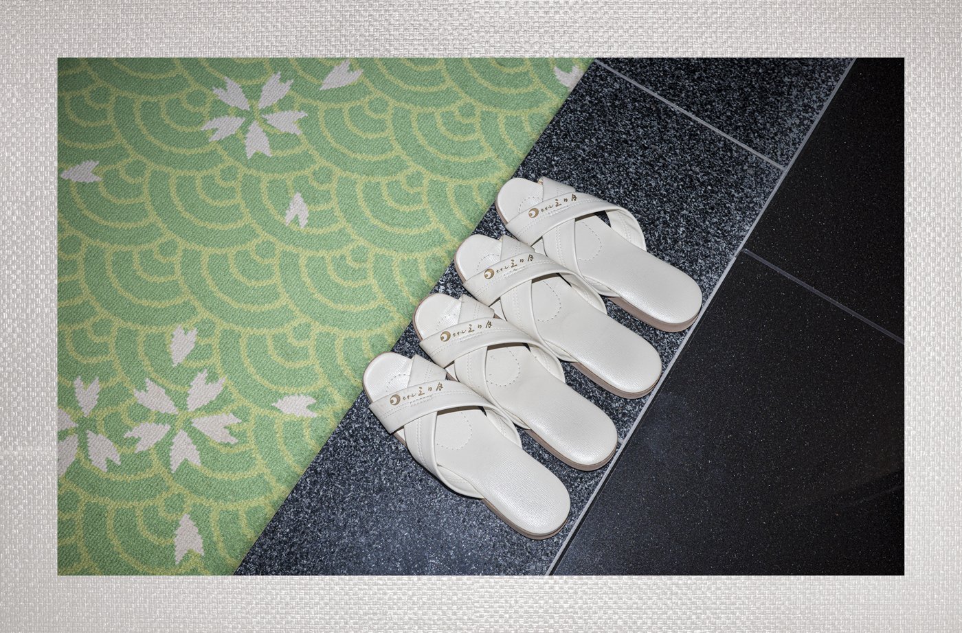 Room Service – 41.jpg