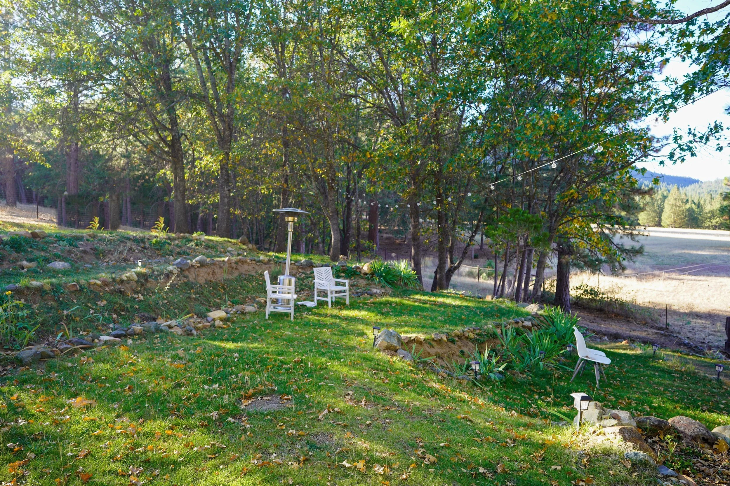 Where to stay near Rain Rock Casino: a private house in Scott Valley