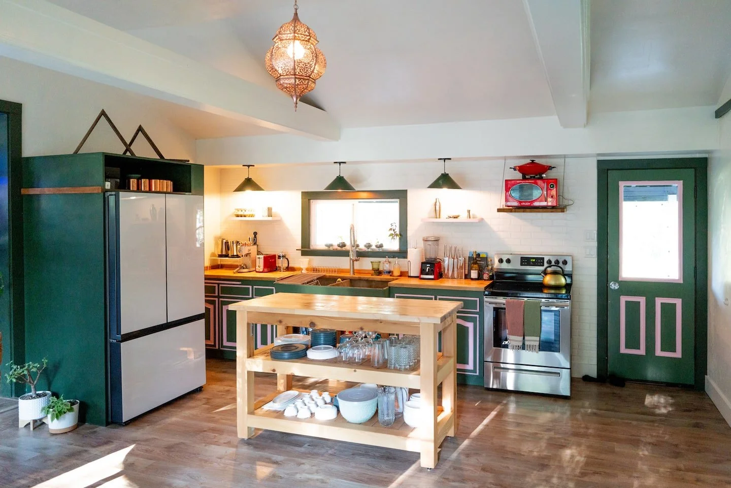 blossom-sanctuary-kitchen.jpg