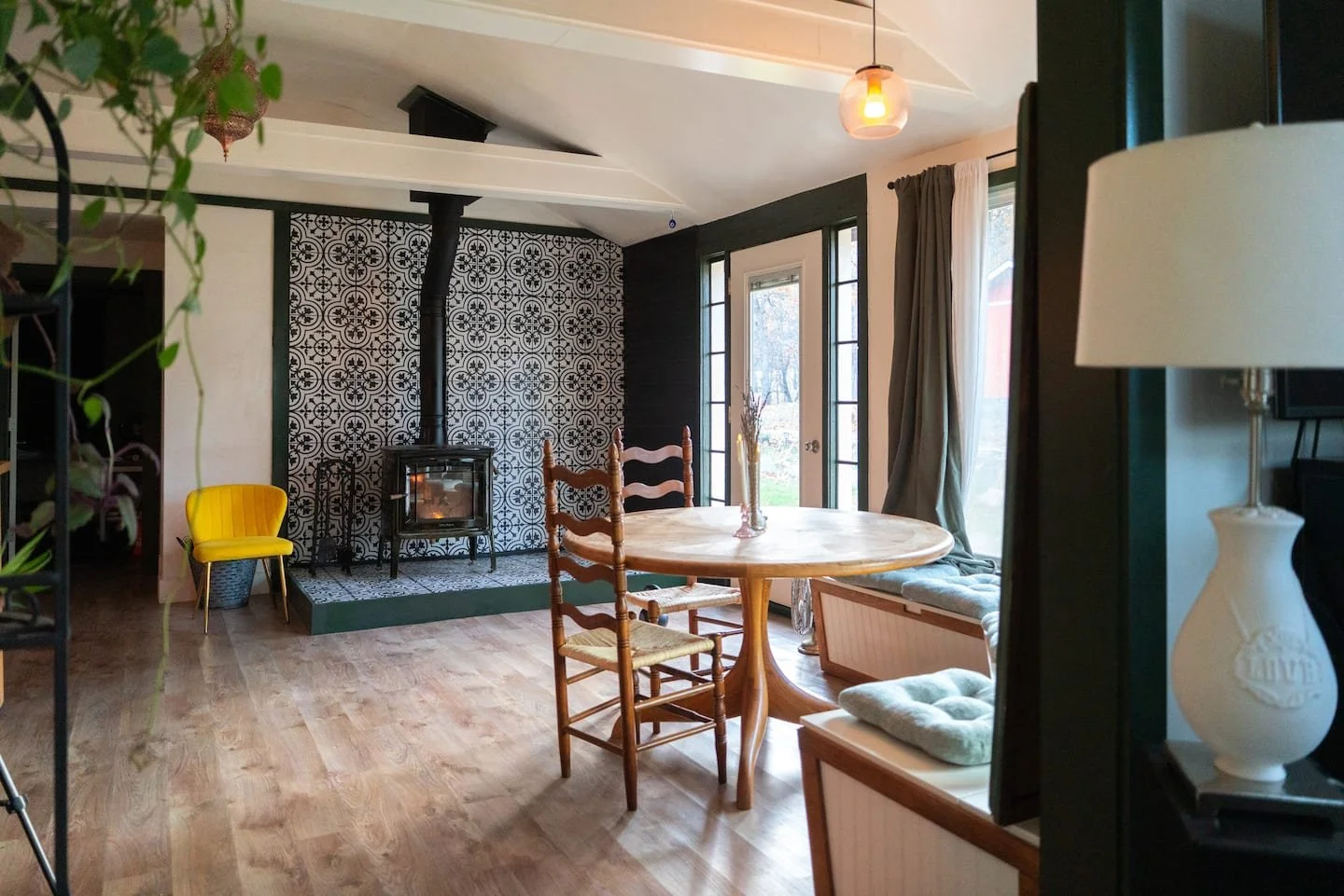 blossom-sanctuary-dining-room.jpg