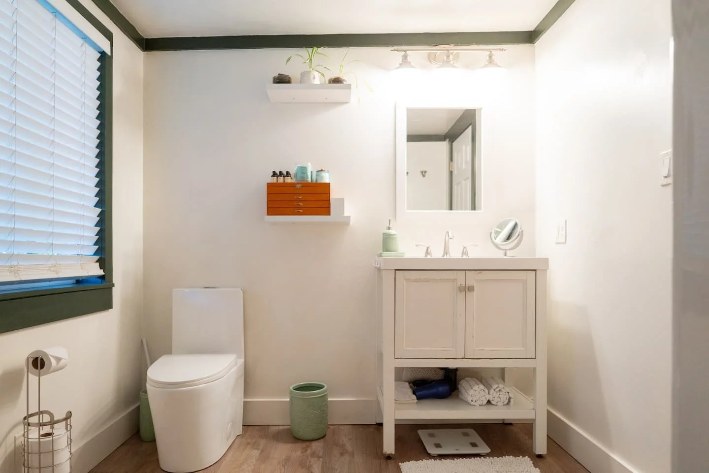 blossom-sanctuary-bathroom.jpg
