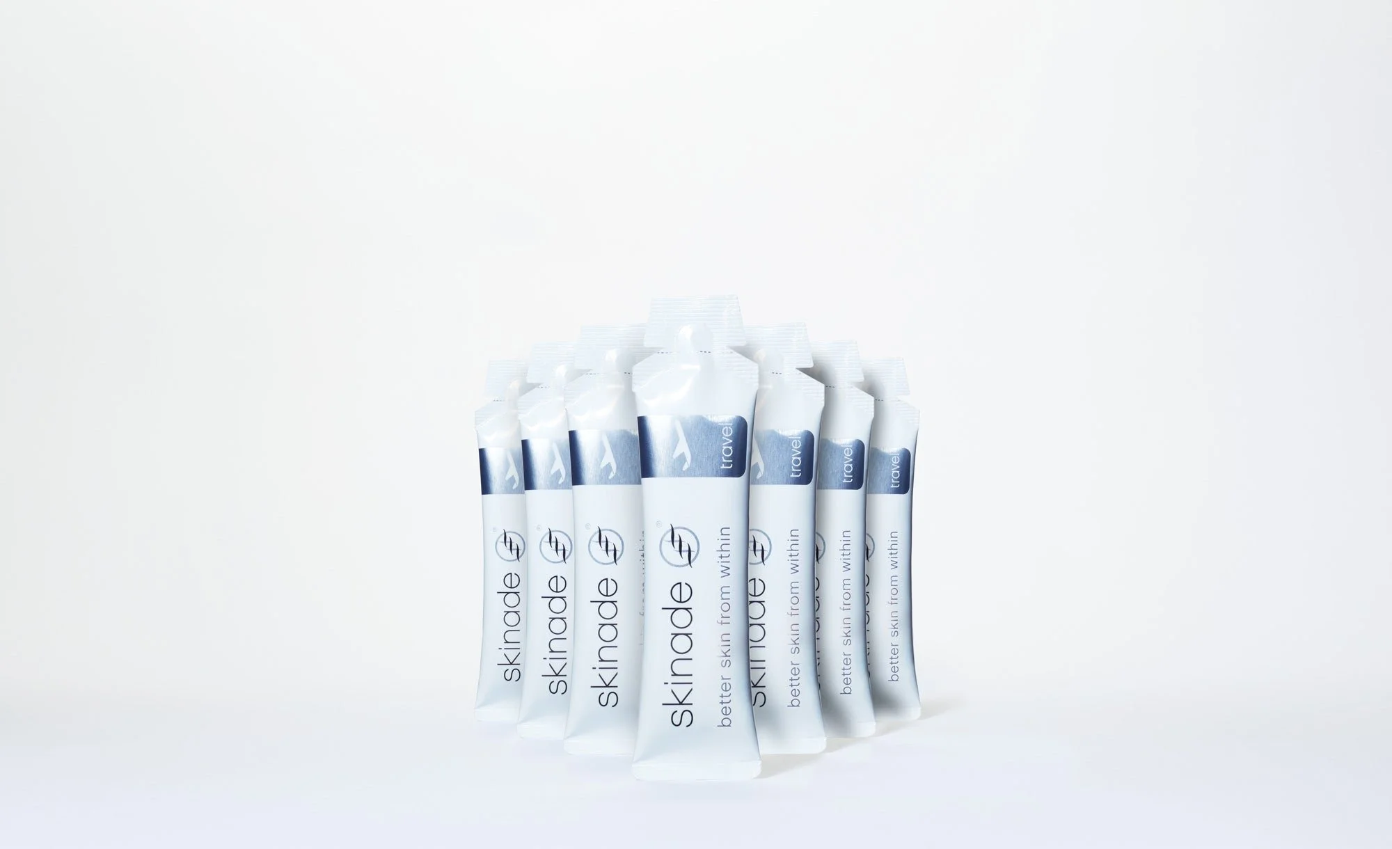 Skinade-Travel-02_67f1a9ab-14fa-45d4-9134-11b55c83d121.jpg