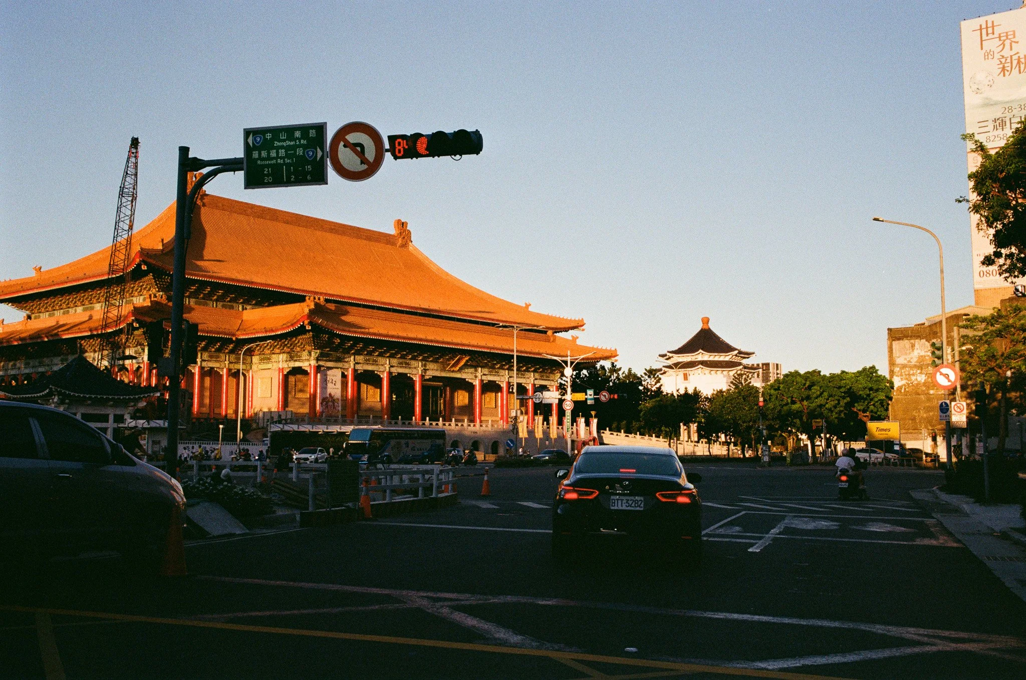 Taipei, 2025, Nikon FM3A, Kodak Gold 200