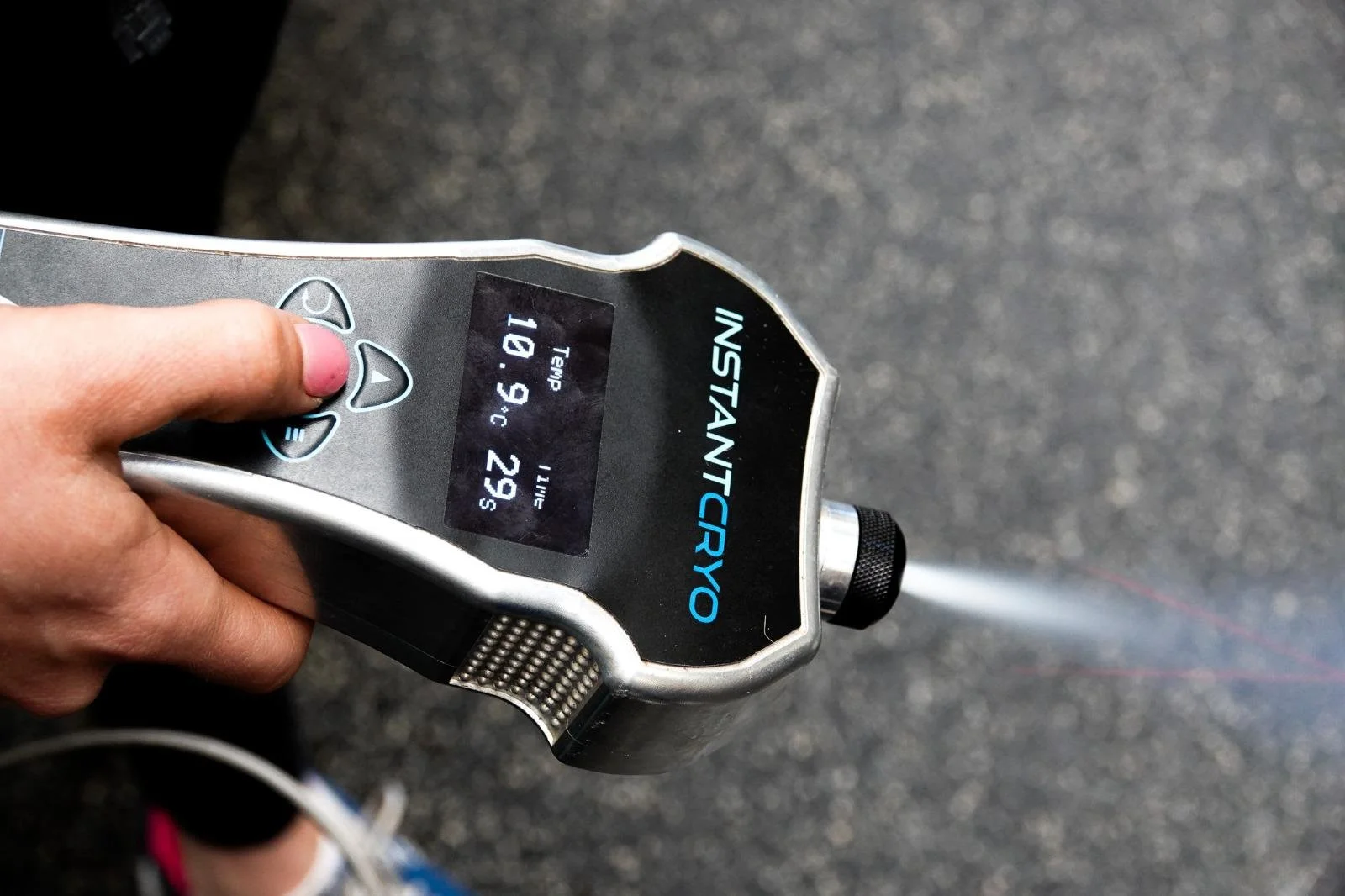 Targeted cryotherapy equipment applying controlled cold therapy