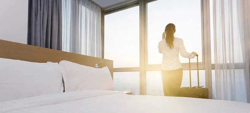       
  
    
  5 Big Hotel Concessions that Planners Can Obtain  
 
  
 
 Faced with the challenges of curbing costs and providing attendees with special experiences, planners often negotiate for complimentary guest rooms, suite upgrades, rebooking