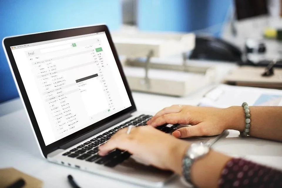       
  
    
 Ten Things Never To Say In An Email Message 
 
  
 
   
  Liz Ryan  
  CONTRIBUTOR  
  I write about bringing life to work and bringing work to life.  &nbsp;  
 Opinions expressed by Forbes Contributors are their own. 
 Shutterstock 
