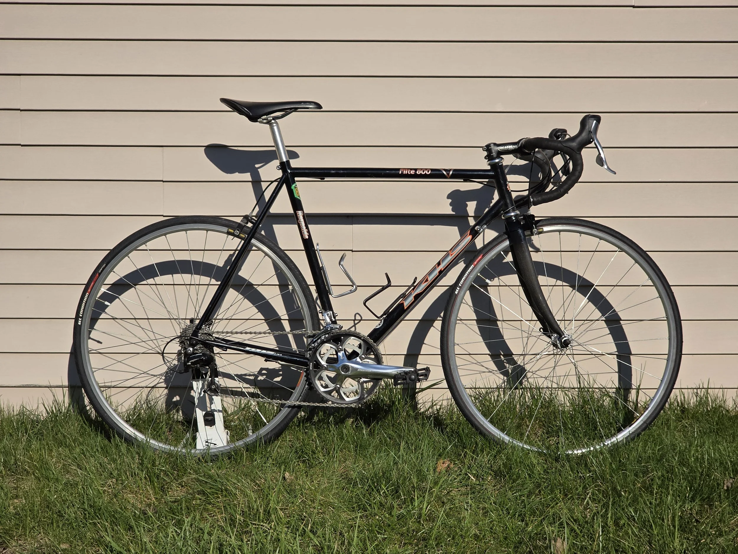 56CM KHS Flite 800 $595