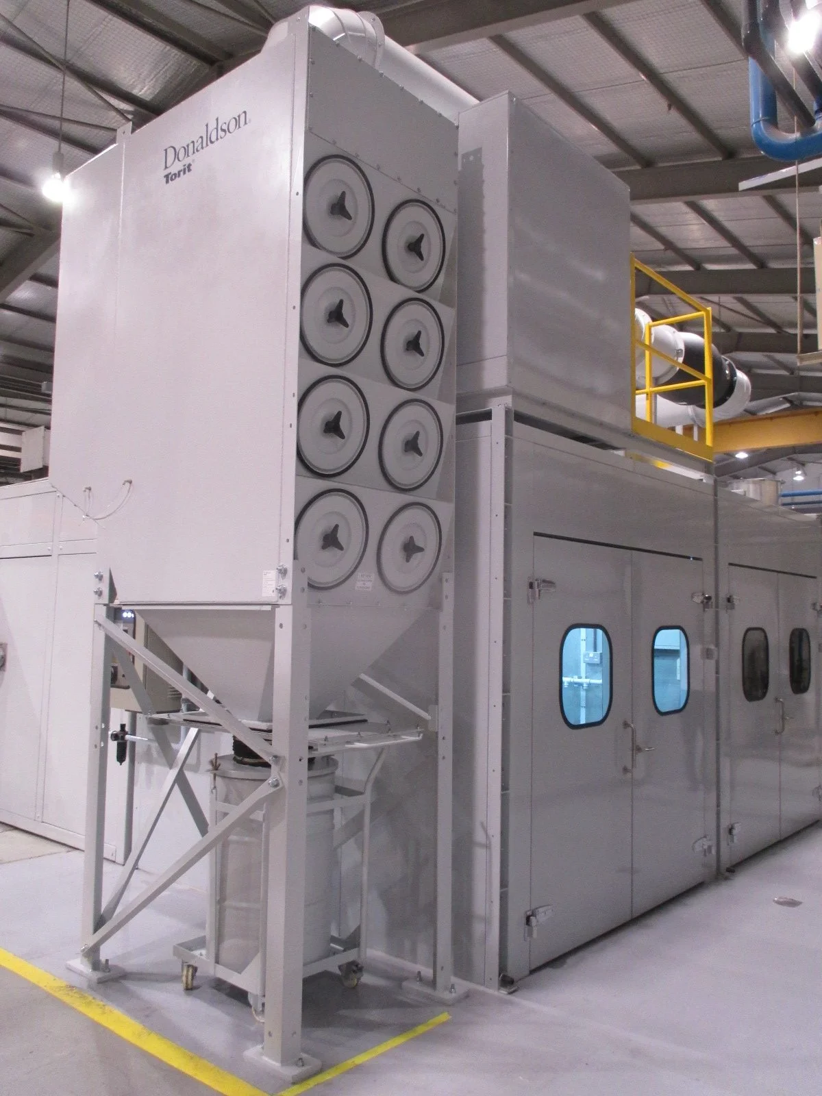 Environmental control booth enclosure with standalone central dust collector