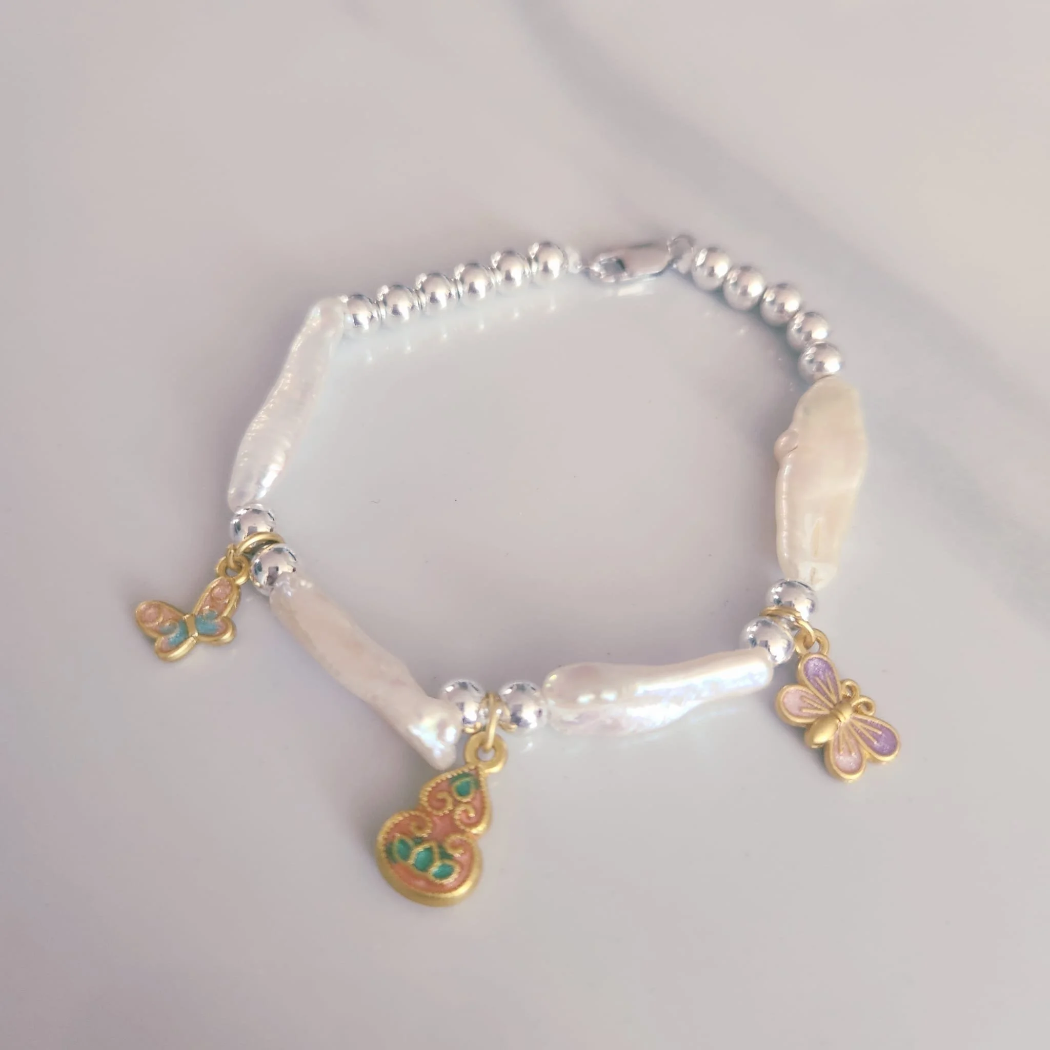 Mariposa Long Baroque Pearl Bracelet