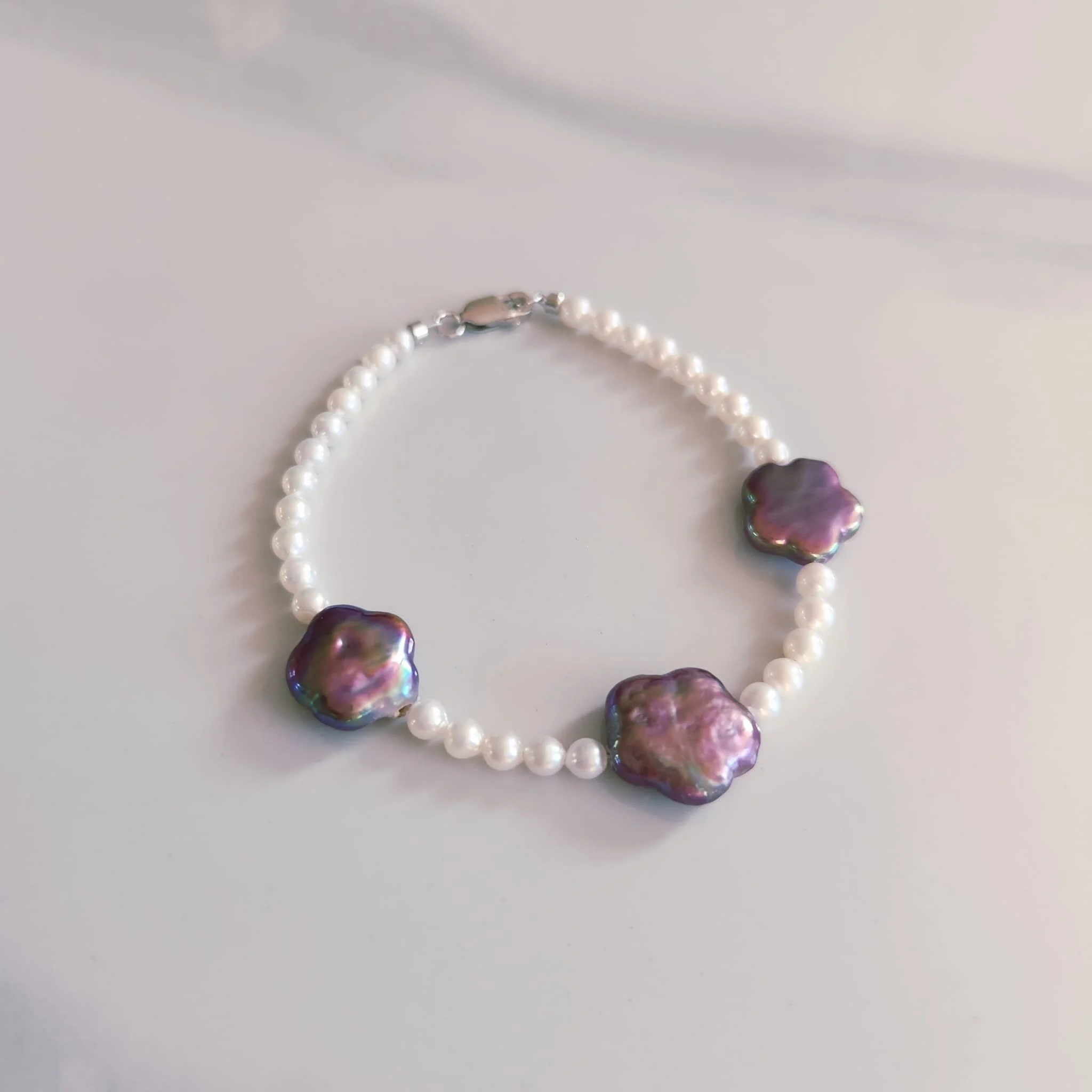 Iris 3.5-4mm Pearl Bracelet