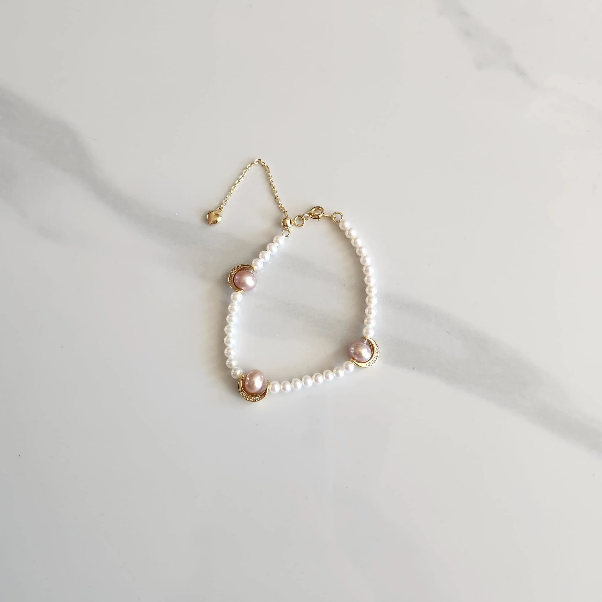 Selene 3.5-4mm Pearl Bracelet  (Adjustable)