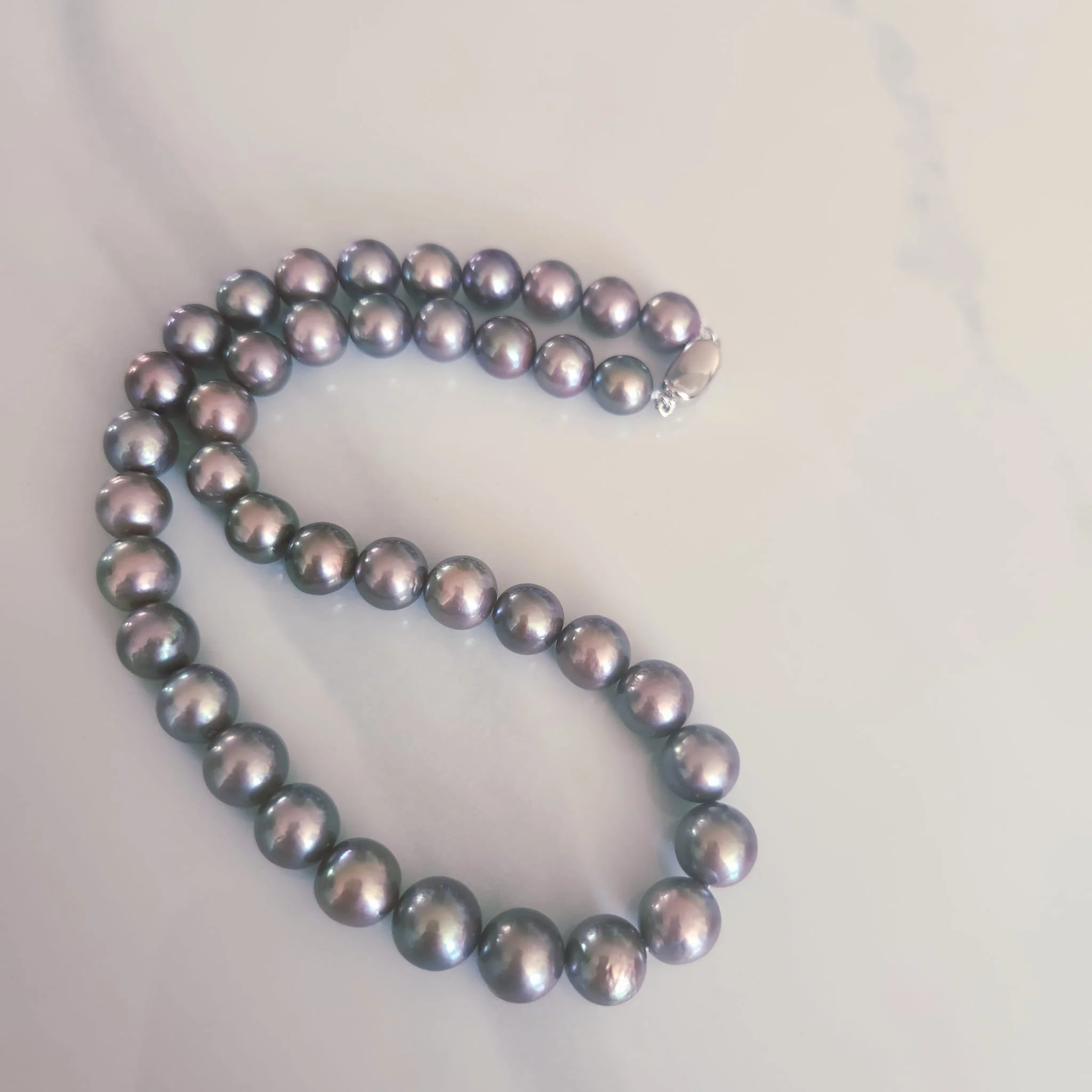 Vesper 9-11mm Dark Colour Pearl Necklace