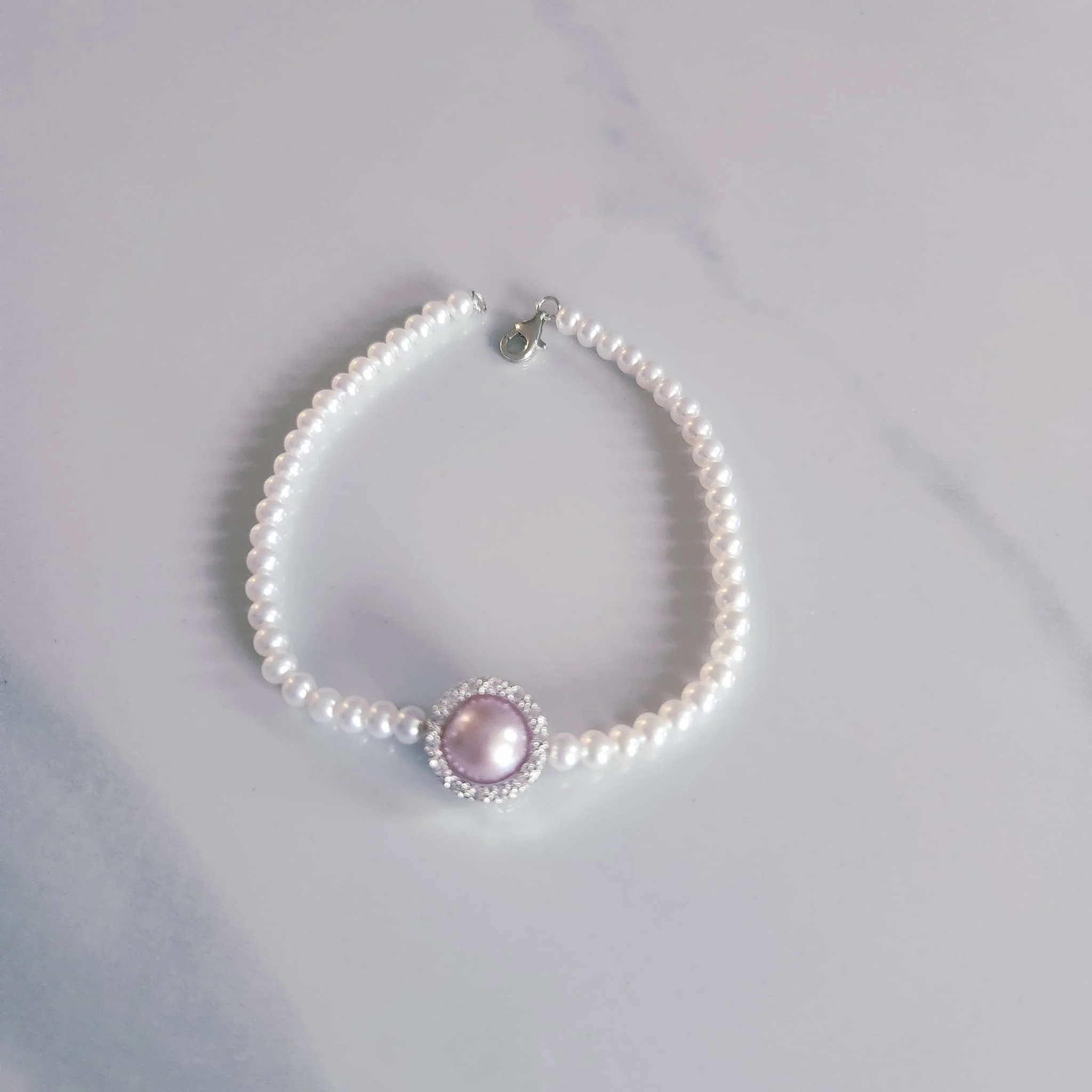 Lila 3.5-4mm Pearl Bracelet