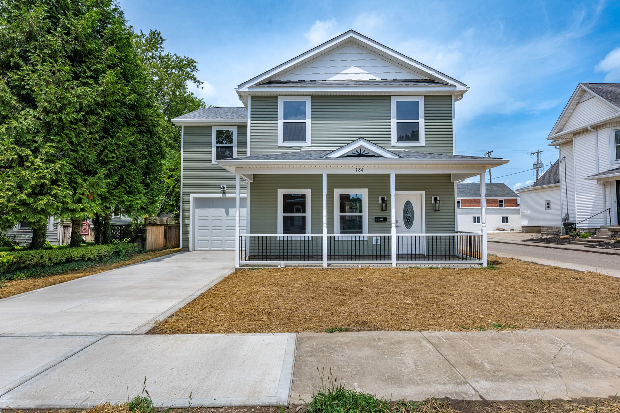 184 W 2nd-1.jpg