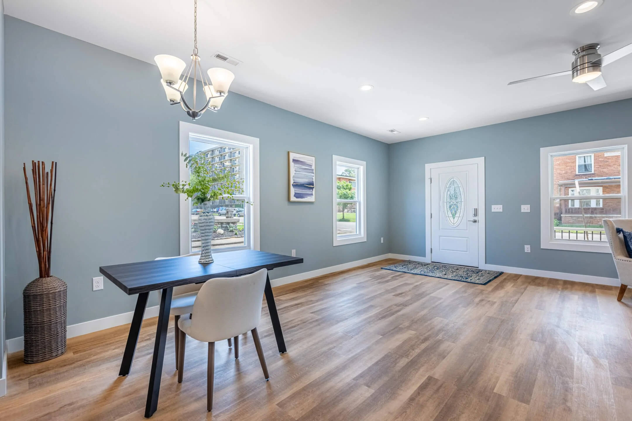 184 W 2nd-14.jpg