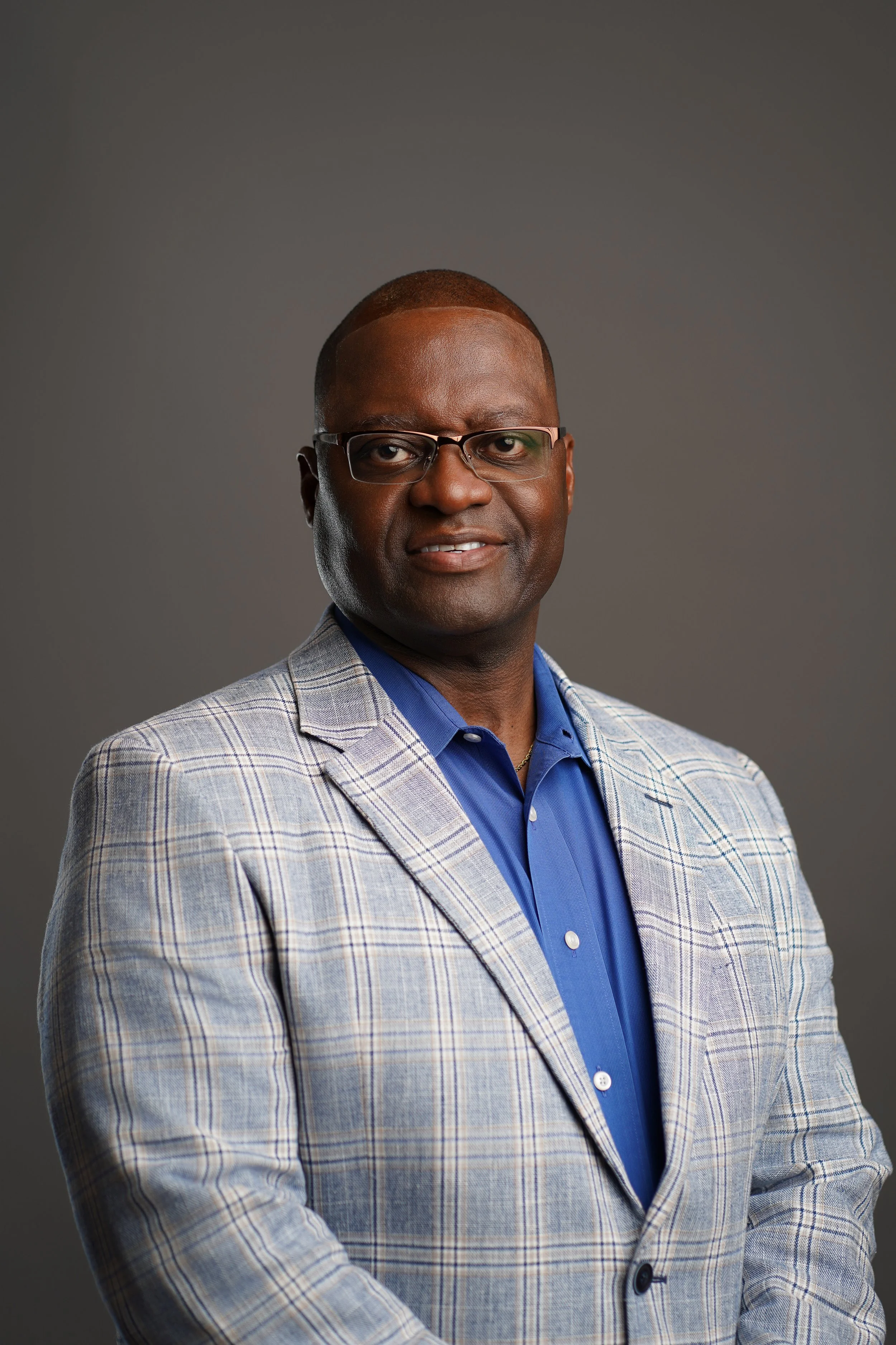 headshotweb-7.jpg