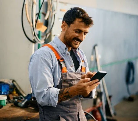 Garage door repair technician scheduling service in Lemon Grove