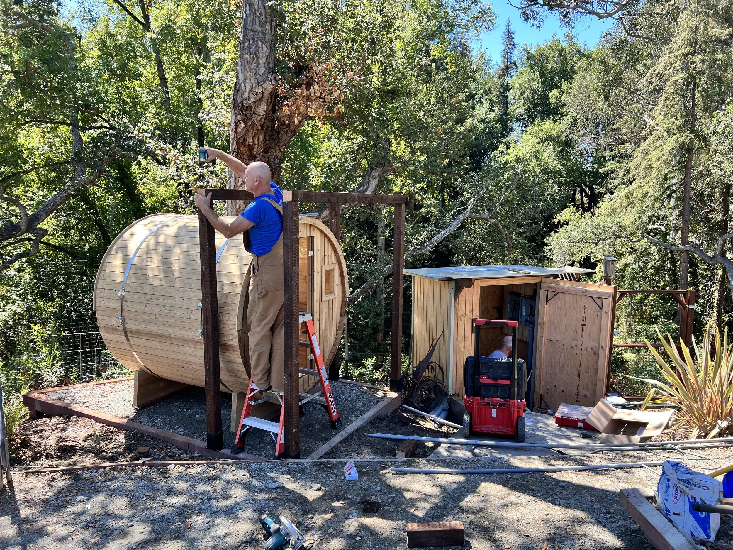 Construction of barrel sauna and entry portal to sauna