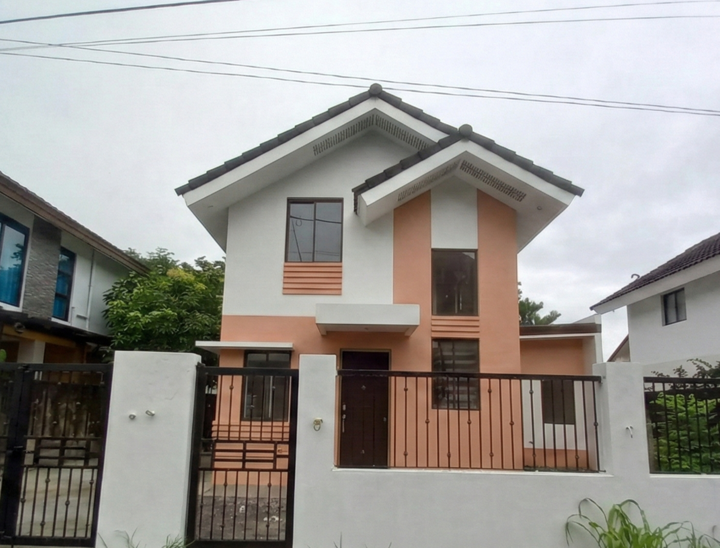 Avida Dasmariñas - JEMM Builders
