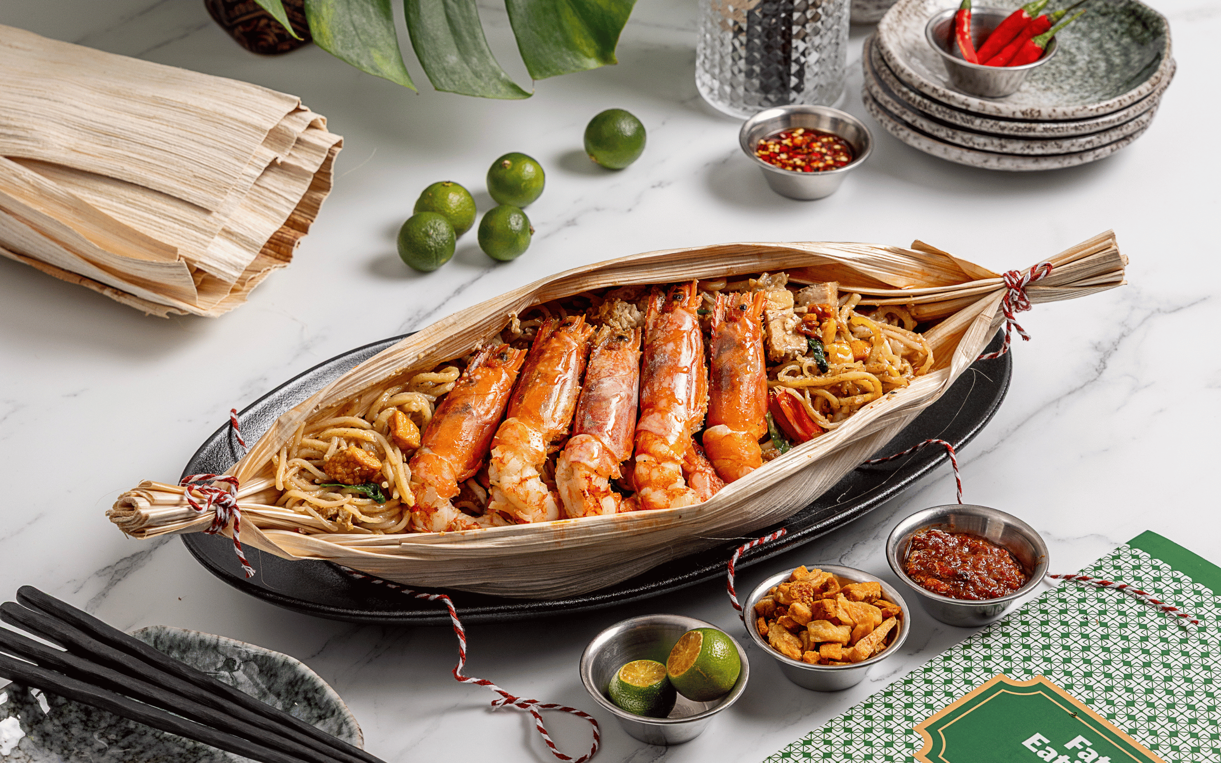 Fatt Choy Eating House’s Singapore Hokkien Mee with Scarlet Prawns in Opeh Leaf
