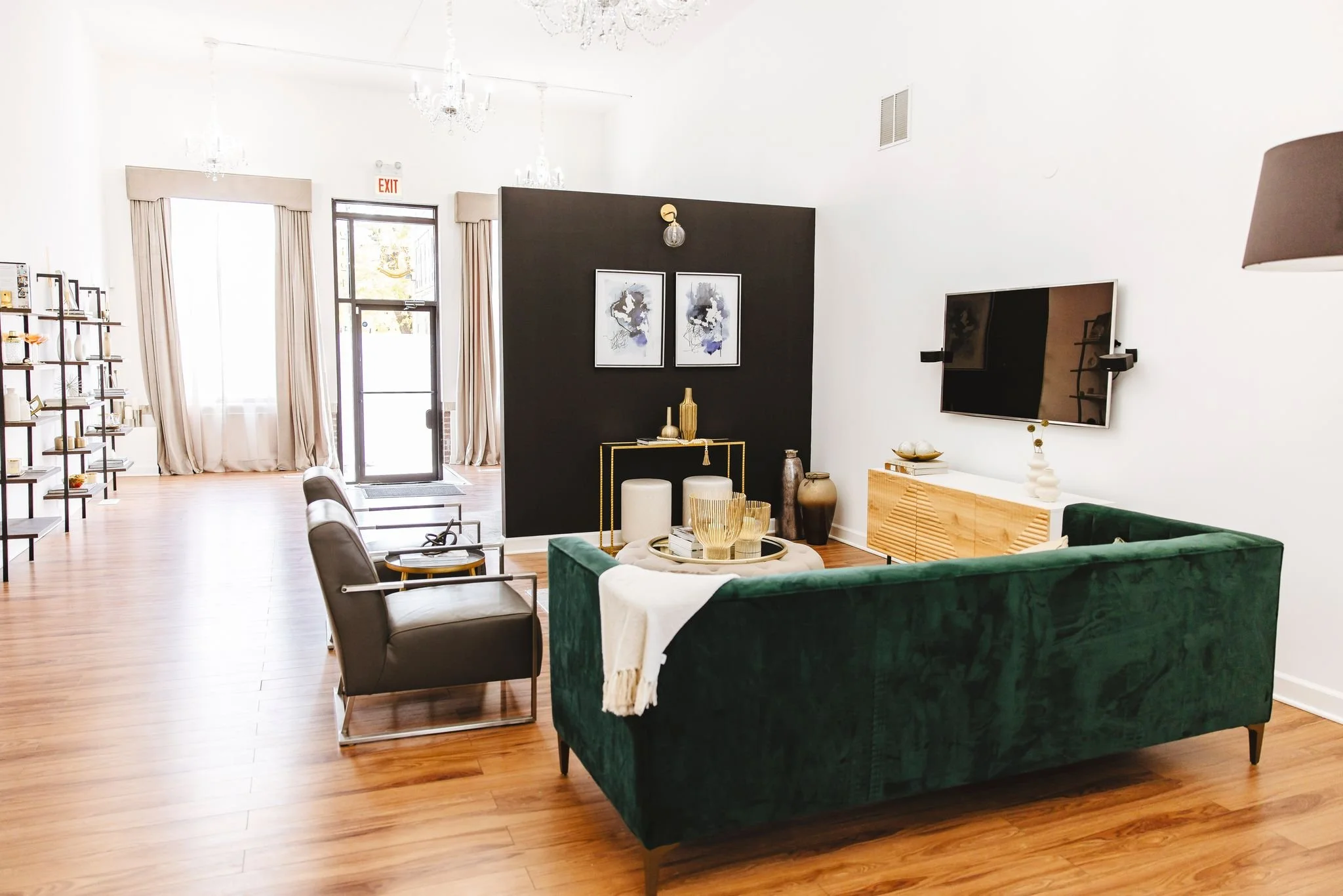 Professional Photo Shoot Space Studio 2124