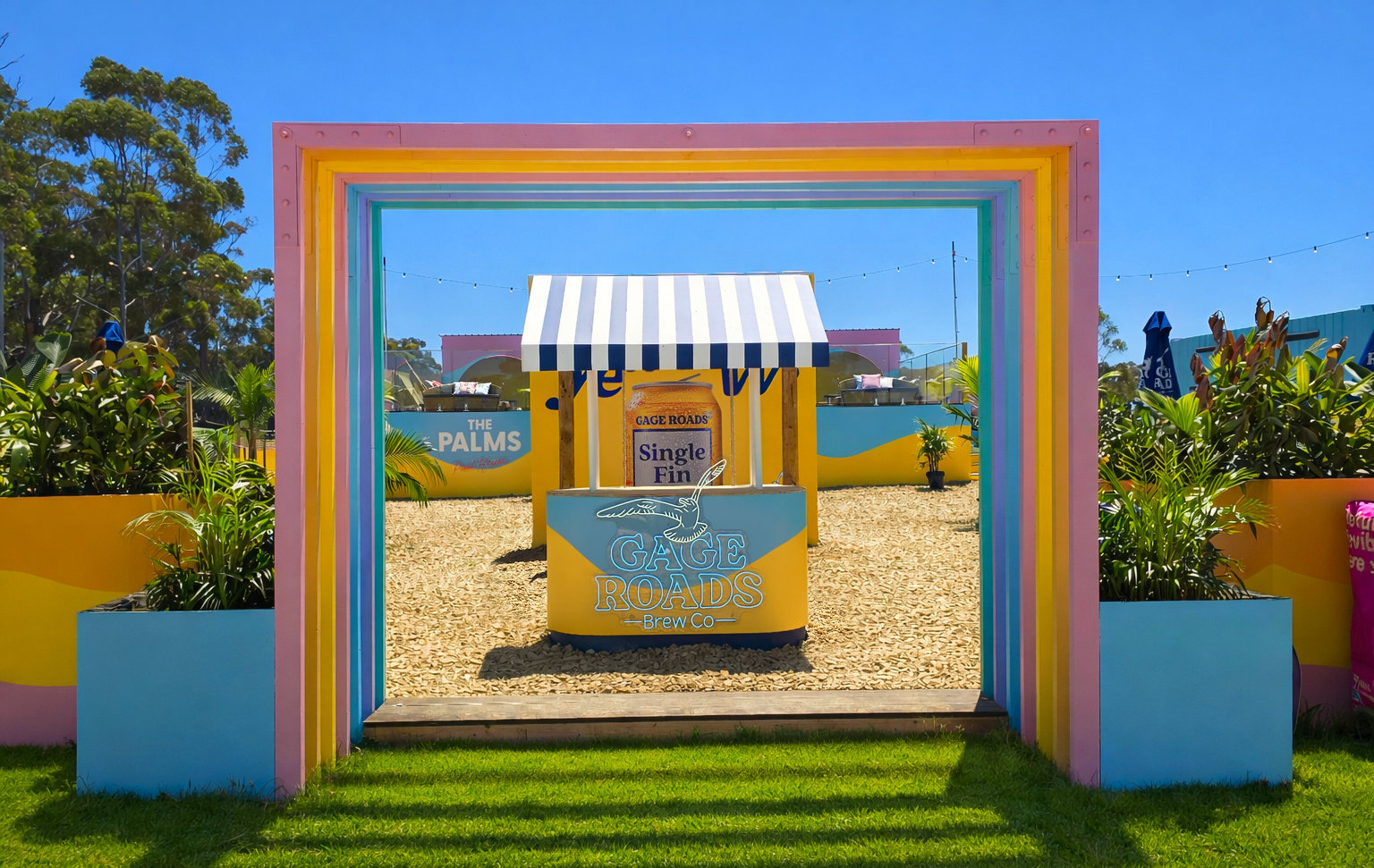 An image of The Palms Pool House entry