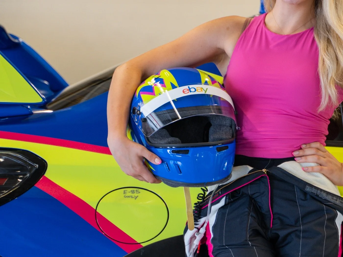 Matching Race Helmet Livery: the #17 Helmet