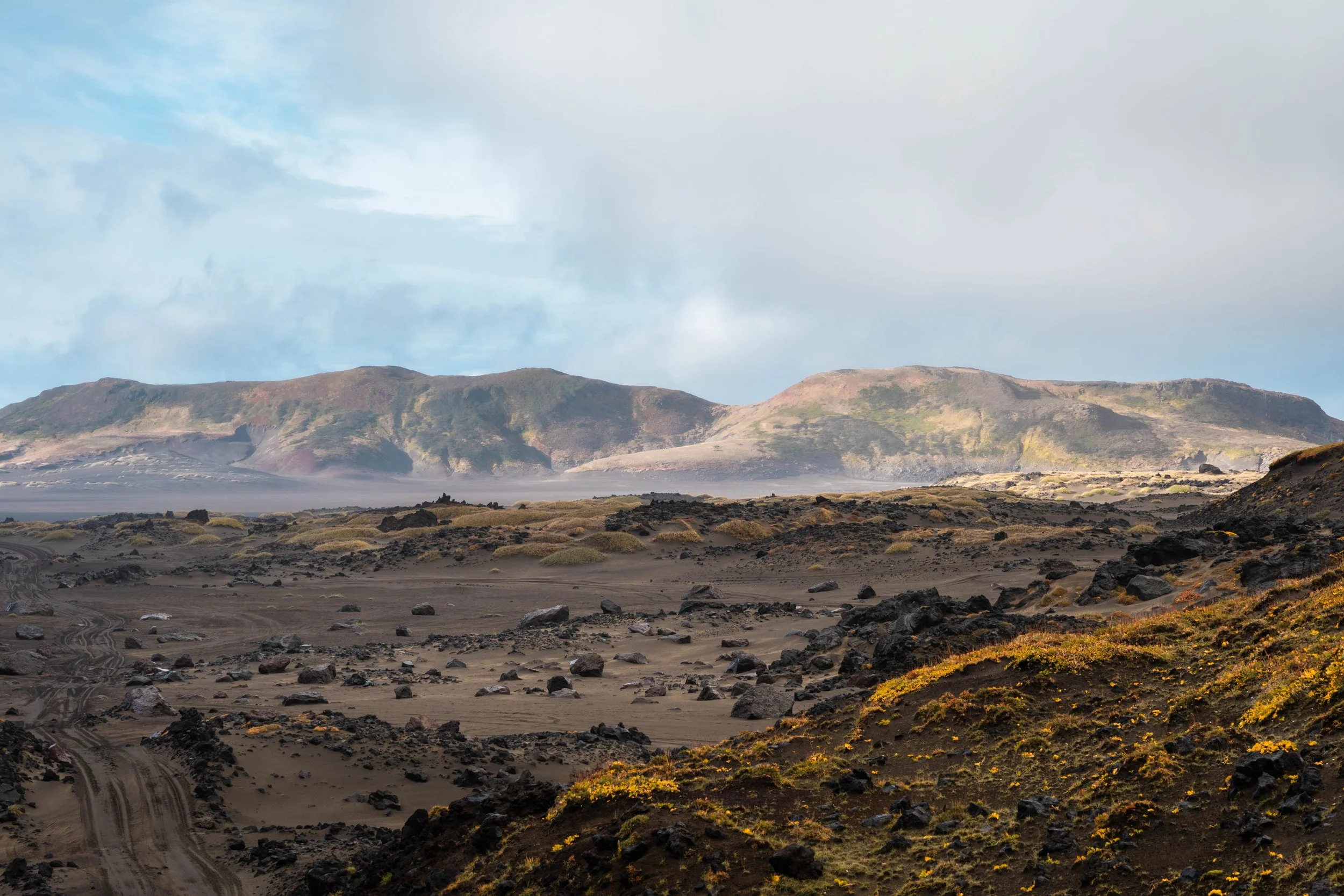 南部岩浆田，前往危险峡谷路上