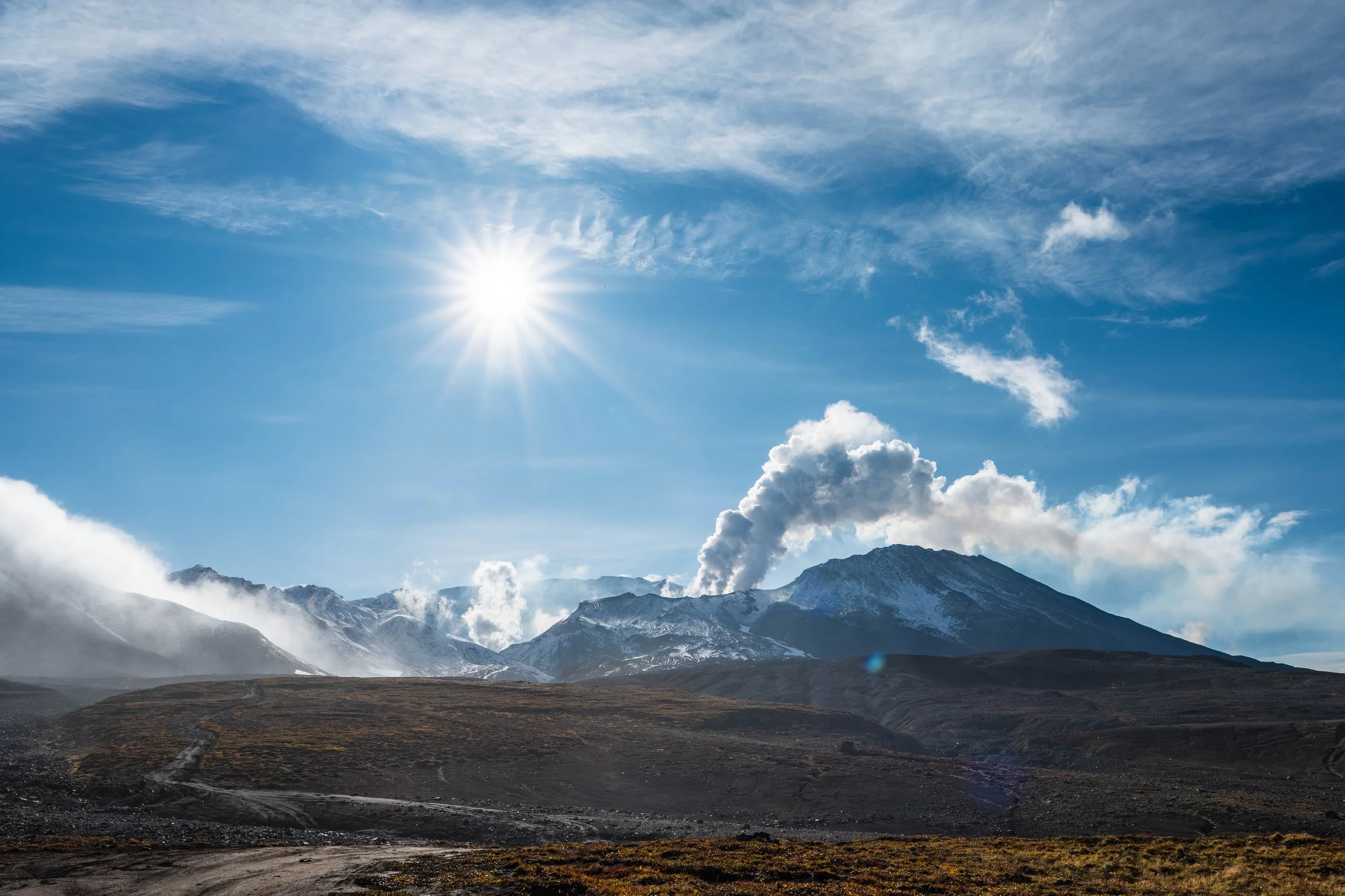 南部姆特诺夫斯基火山