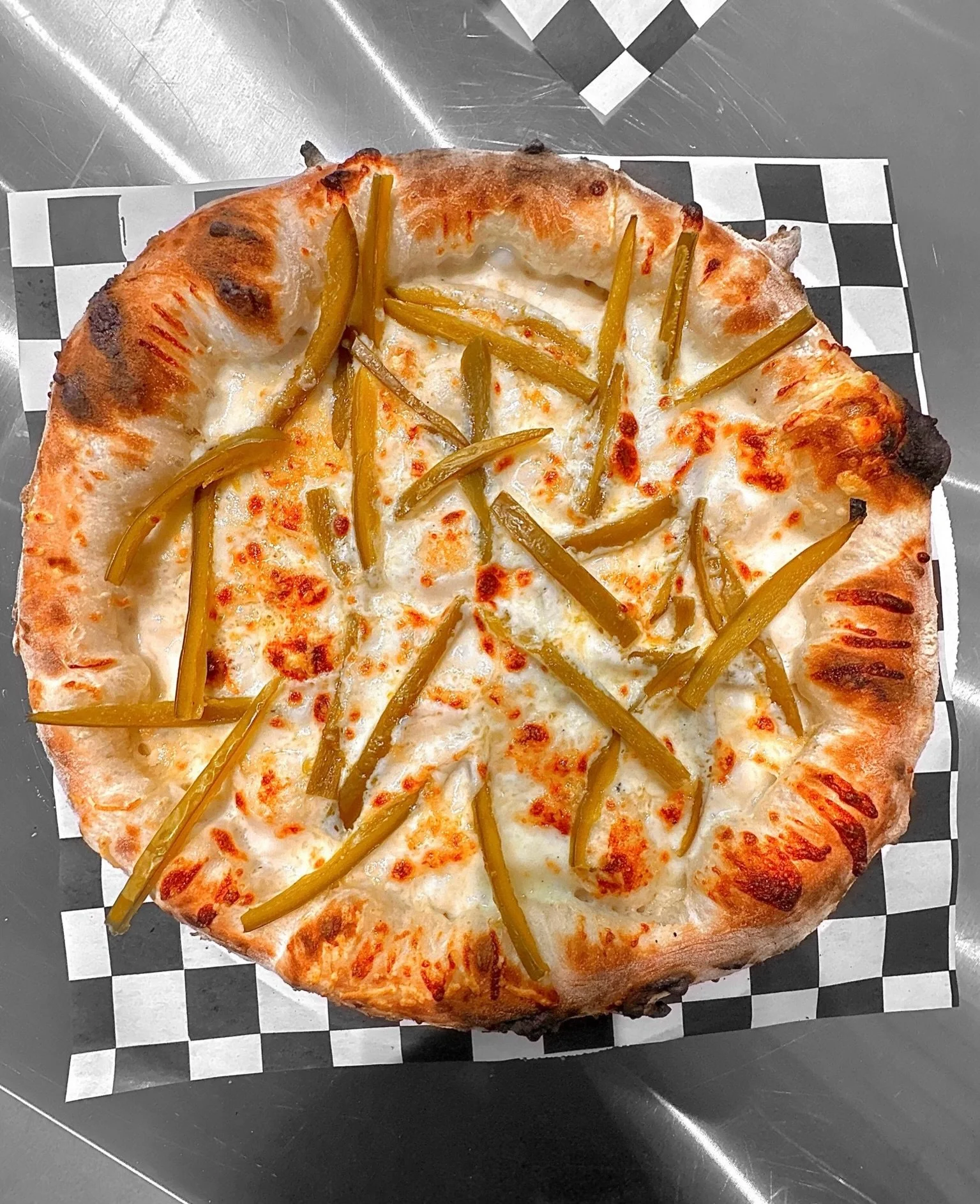 Oaxaca &amp; Jalape&ntilde;o is back! Catch @mootz_ at the grove park from 4:30p-7p today sat 7/18. Stop by the park or order through doordash/online.

Link in bio for more info