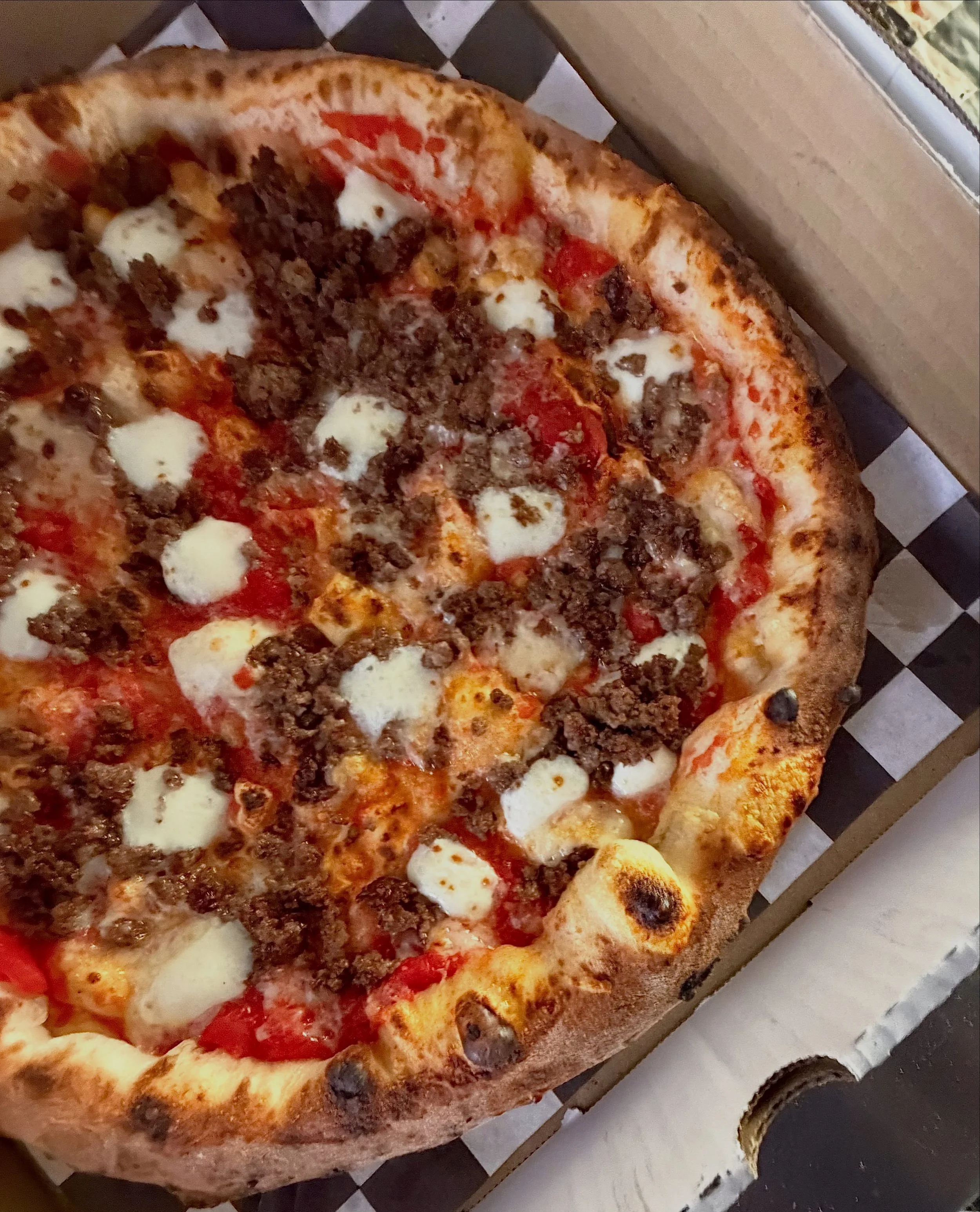 Catch @mootz_ Thursday 10/8 4:30p-7:30p in Aksarben by the dog park!

mootzomaha.com