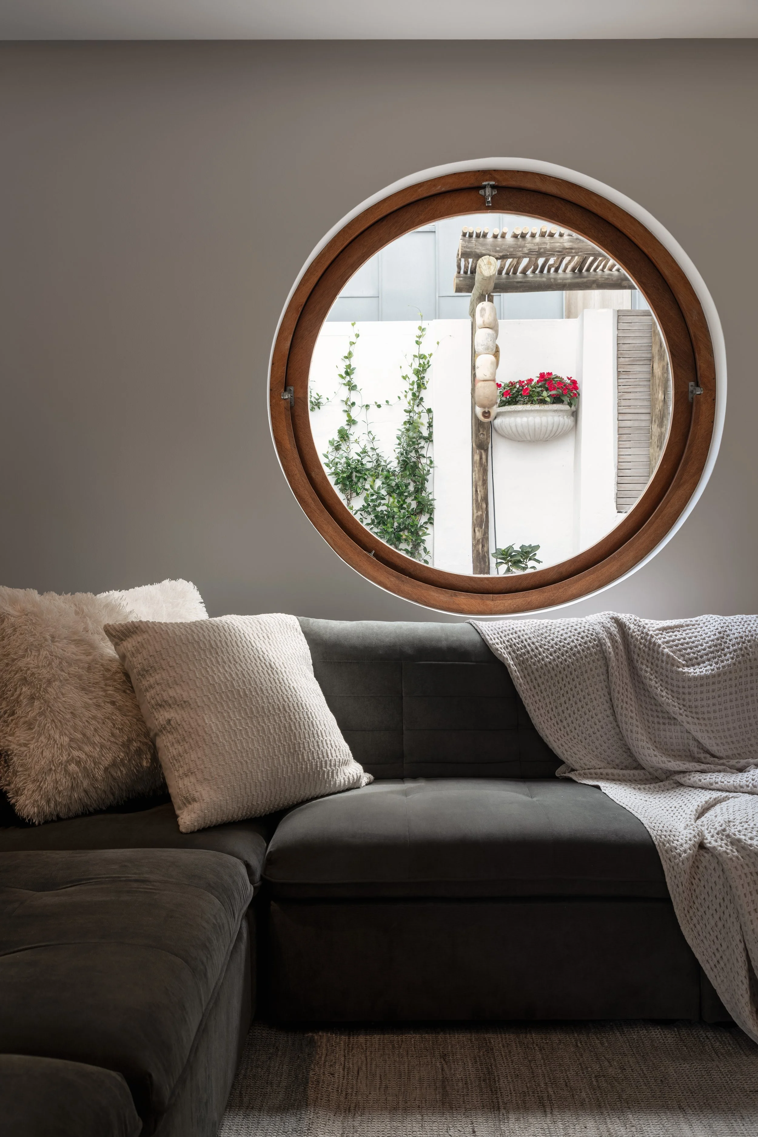 1906_Onrus - Interior_01 (8).jpg