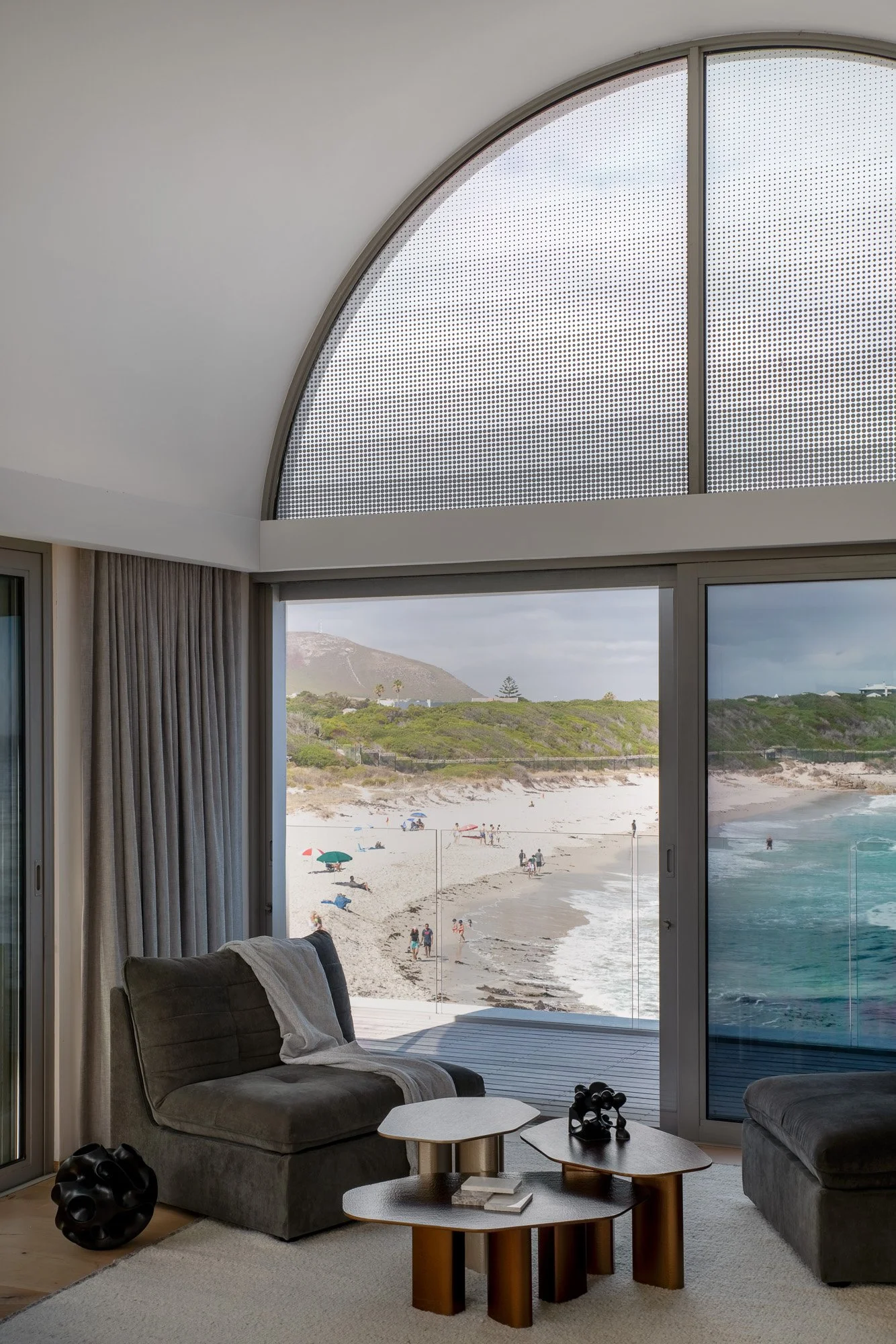 1906_Onrus - Interior_01.jpg