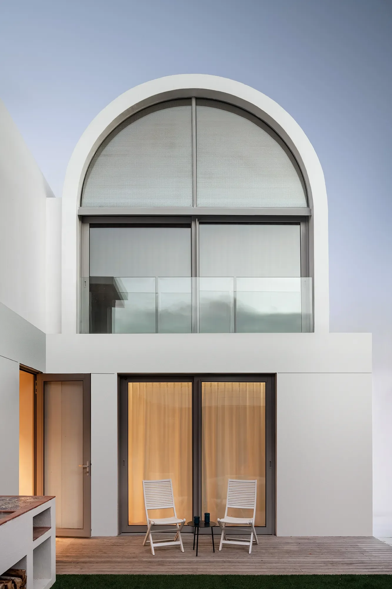 1906_Onrus - Exterior_04.webp