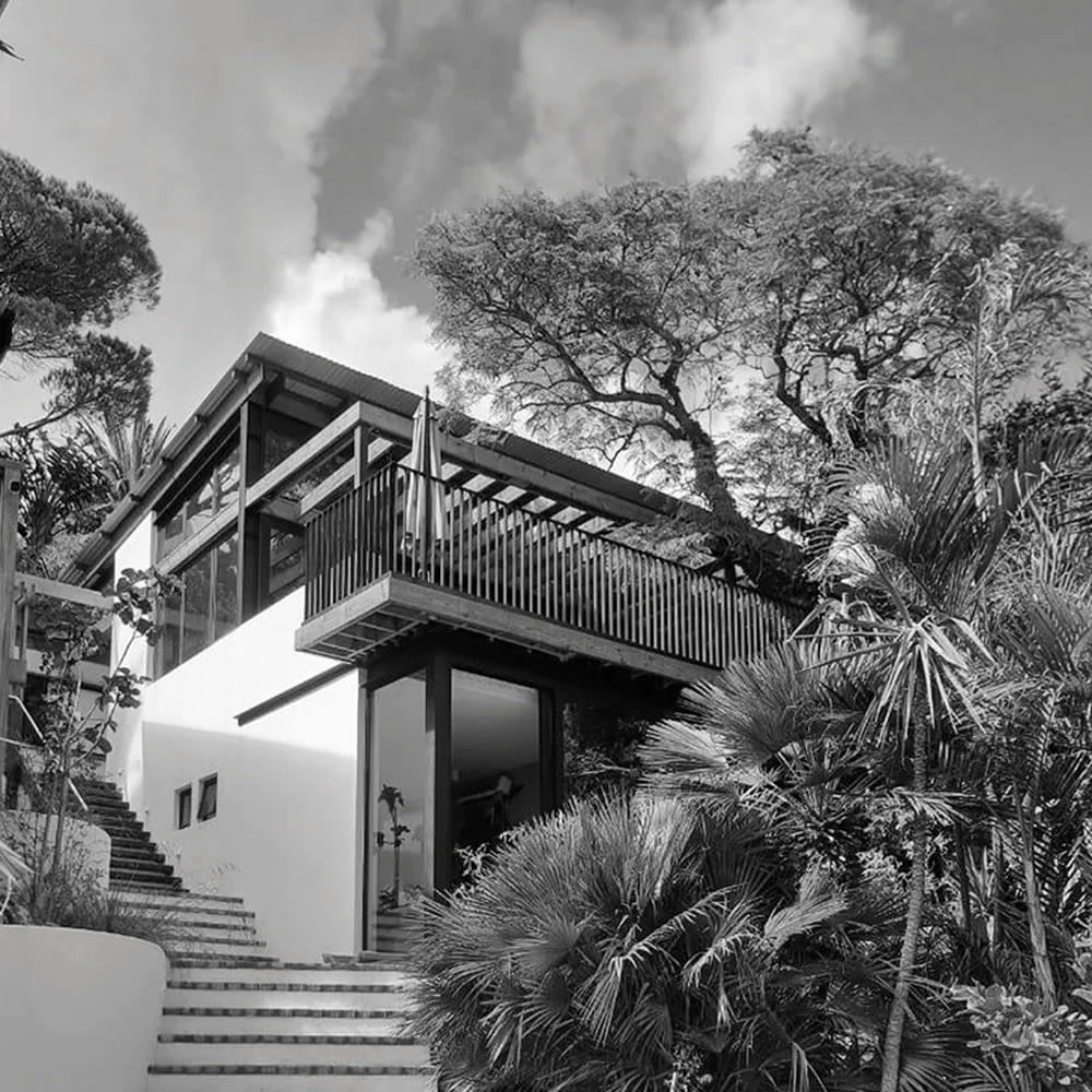 09_Mid Century Cottage.webp