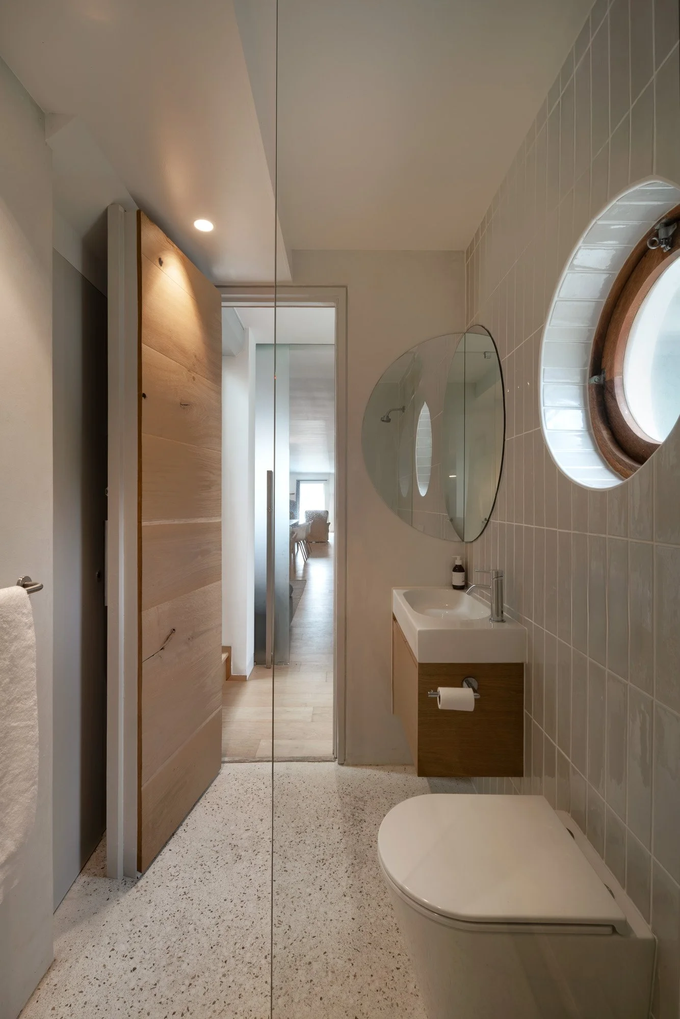 1906_Onrus - Interior_01 (12).jpg