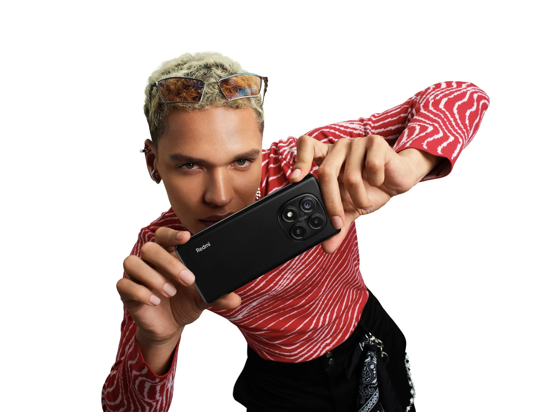 1MB-20241027redmi Note14KV人物拍摄494614_O6_Black_final-squarespace.jpg