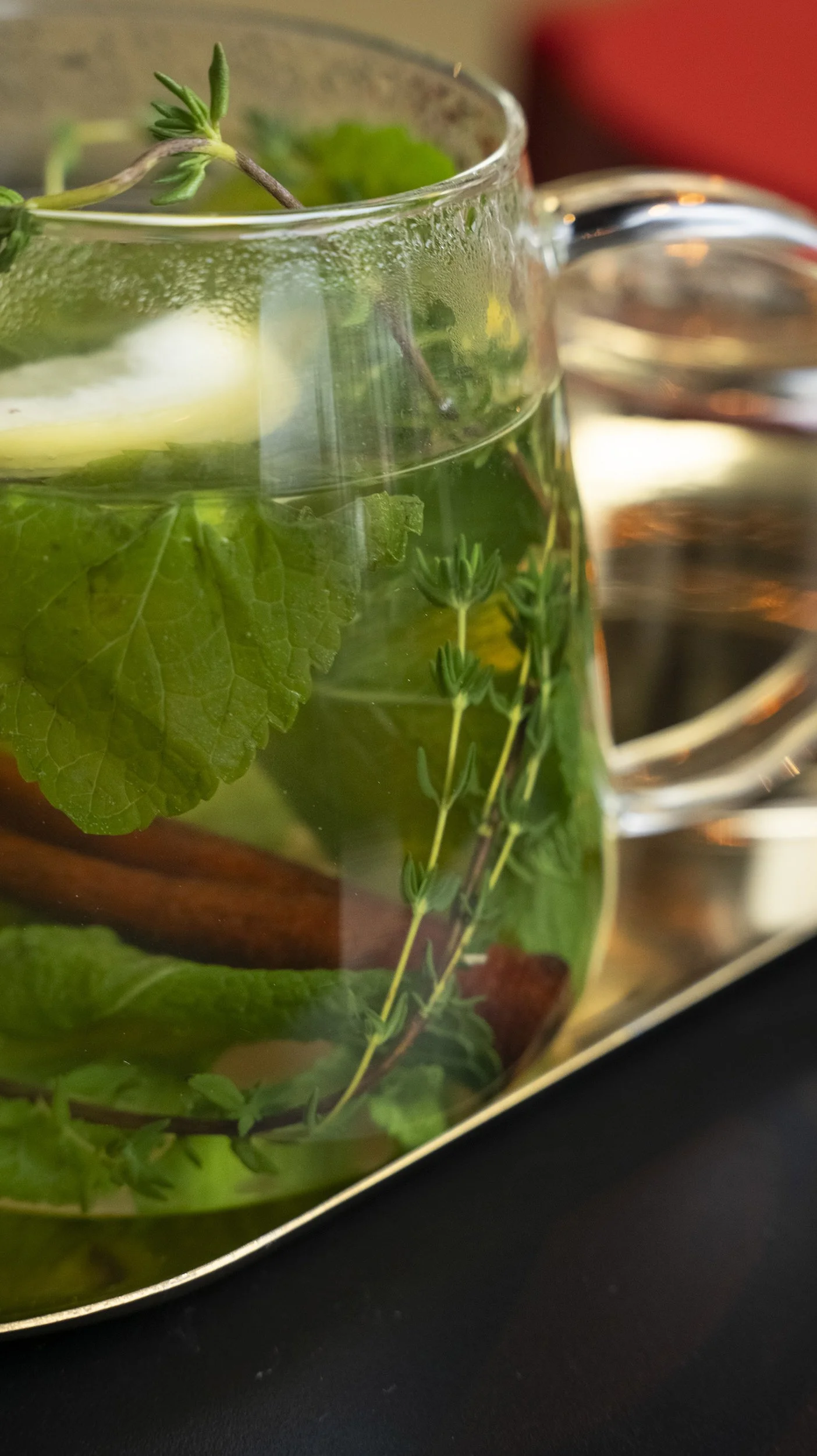 Entdecke Specialty Coffee, hausgemachte Sauerteig-Brötchen und puristisches Frühstück in unserer Kaffee Bar Musikwerkstatt im Herzen von Rostock-Innenstadt. Genieße Kaffee & Kuchen in entspannter Atmosphäre.