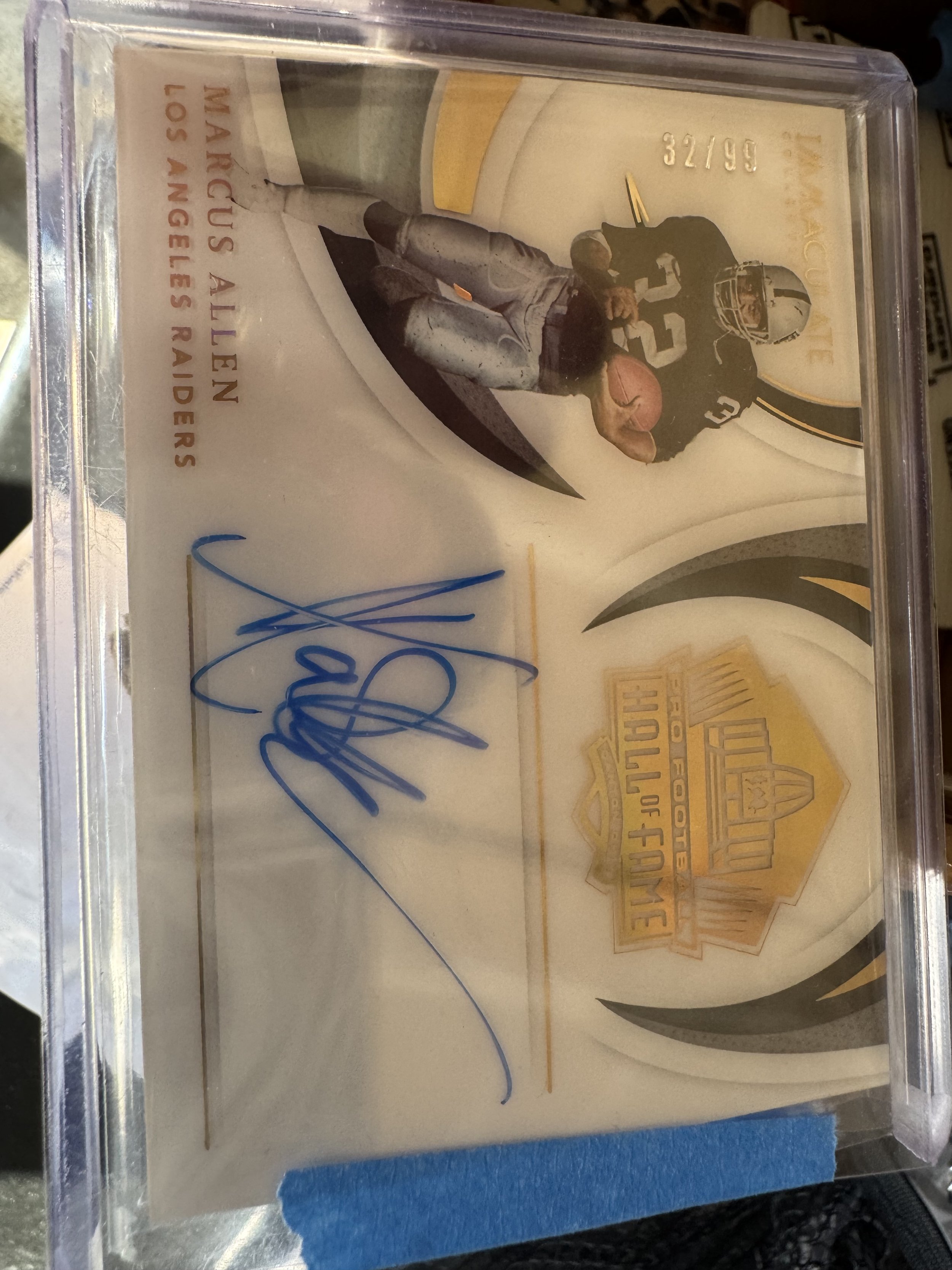 Marcus Allen autographed Panini Immaculate Collection HOF CARD 32/99 football card.